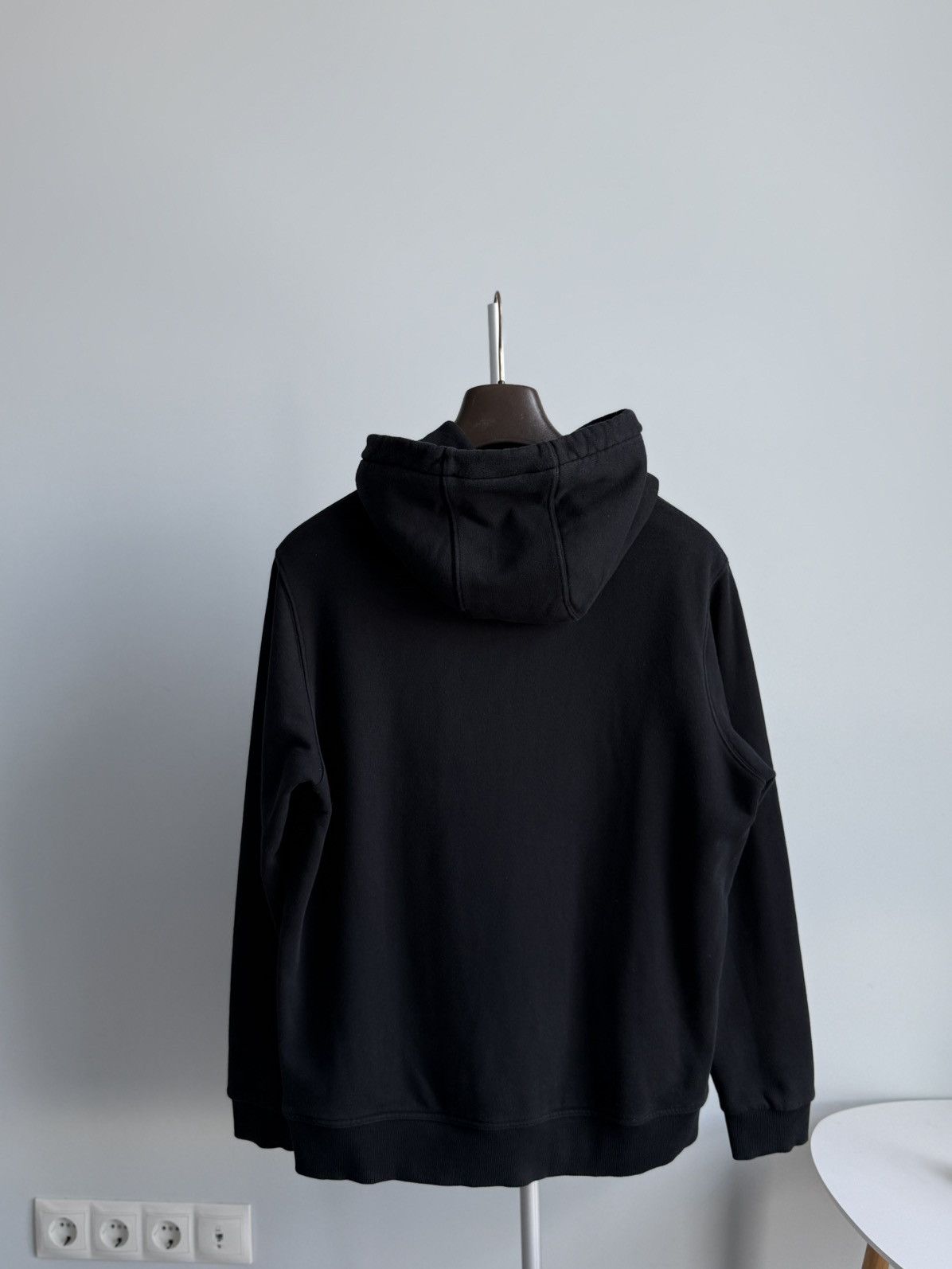 Burberry Burberry London England Black Box Logo Hoodie Size M Cotton Size US M / EU 48-50 / 2 - 8 Thumbnail