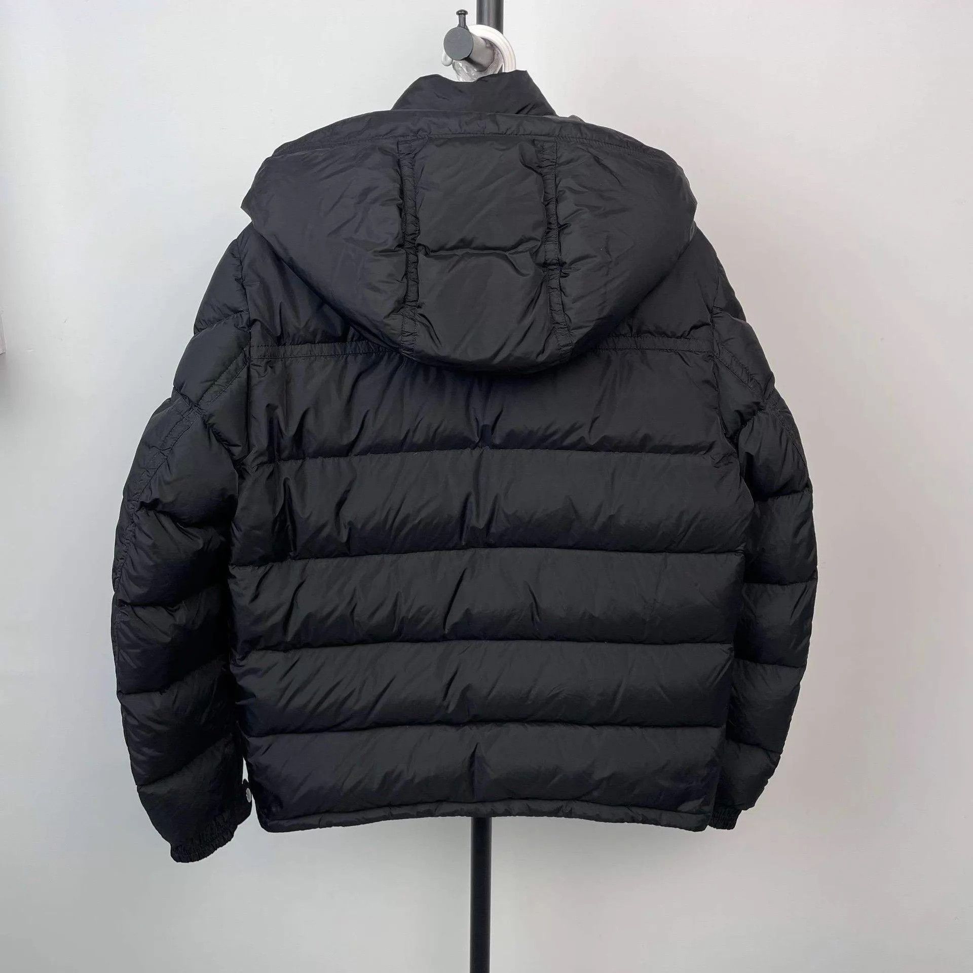 Moncler Moncler hooded jacket 2 Size XS / US 0-2 / IT 36-38 - 2 Thumbnail