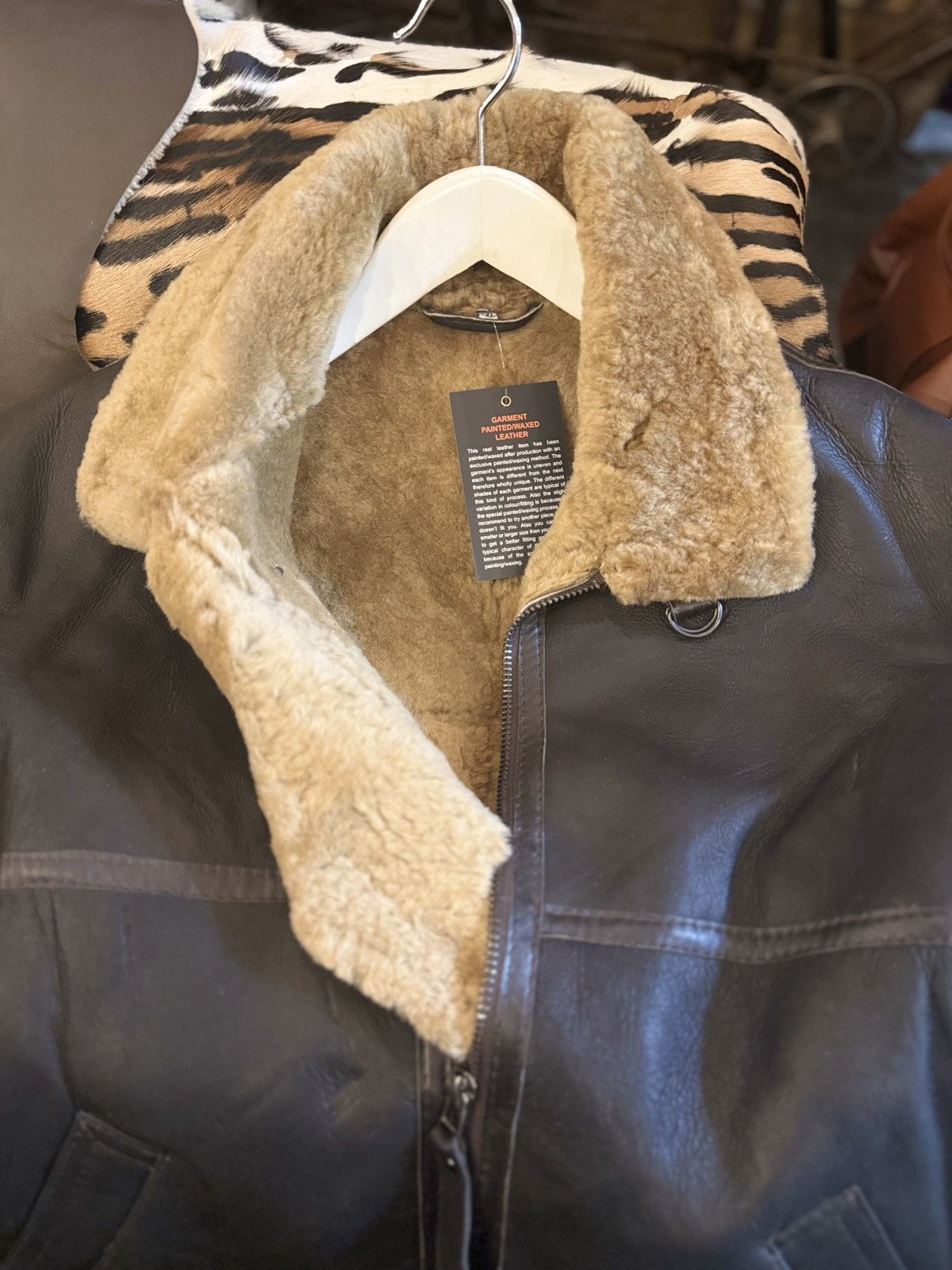 Other Vintage Shearling Aviator Leather Jacket – Genuine Sheepskin Size US XL / EU 56 / 4 - 5 Thumbnail