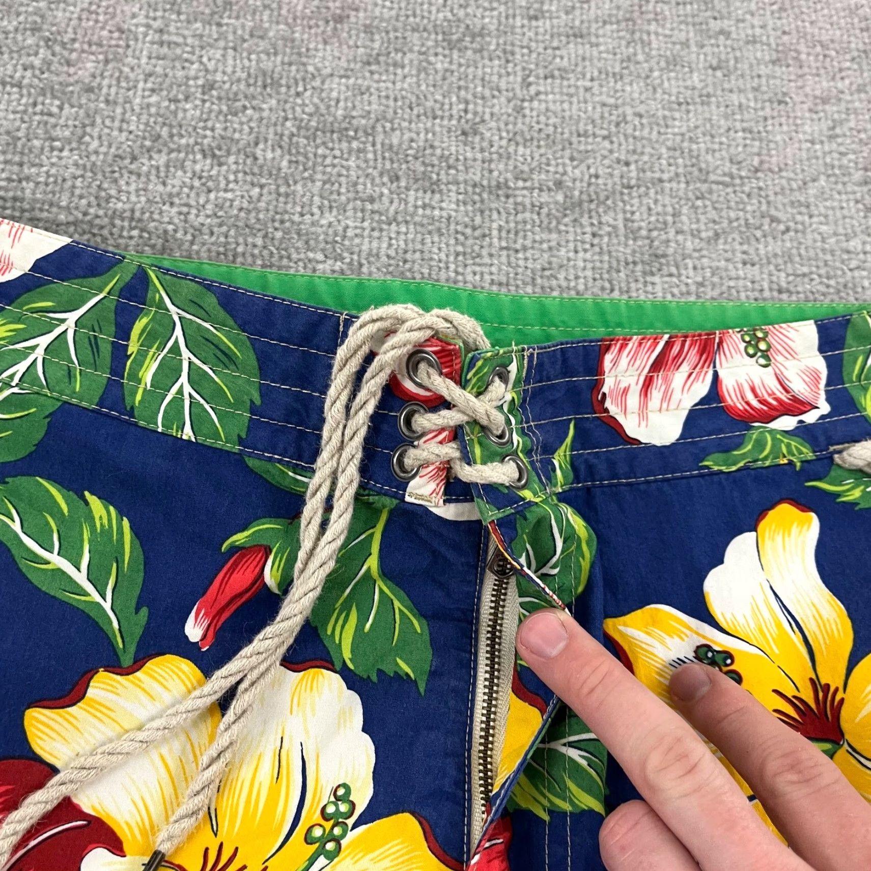Polo Ralph Lauren Polo Ralph Lauren Swim Trunks Mens 32 x 8" Blue Yellow Floral Lined Board Shorts Size US XS / EU 42 / 0 - 7 Thumbnail