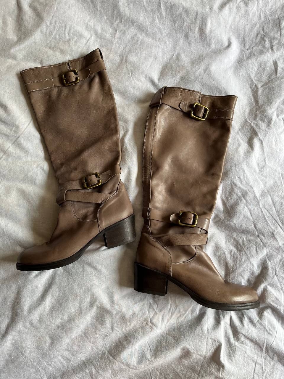 AGL × Vintage AGL vintage beige leather women's boots with straps Size US 7 / IT 37 - 2 Thumbnail