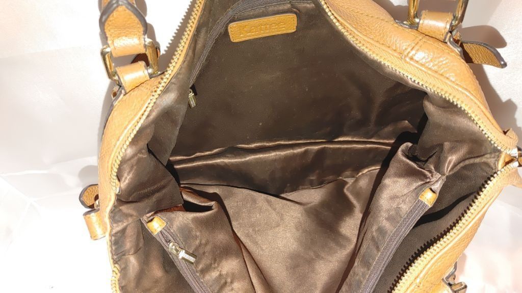 Katie Eary Kattee Pebbled Leather Shoulder Bag Size ONE SIZE - 11 Thumbnail
