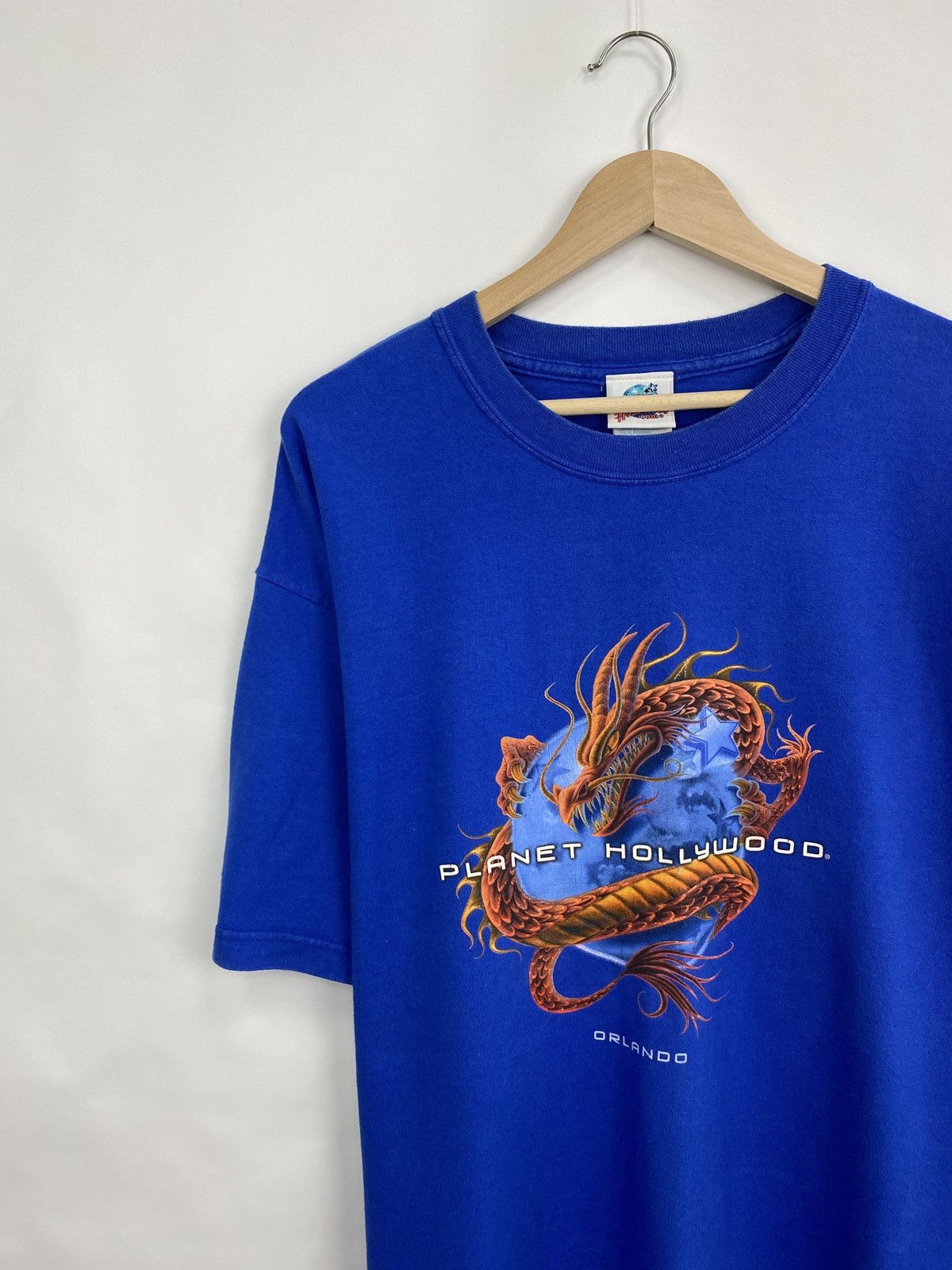Planet Hollywood 🇺🇸 Vintage 1998 Planet Hollywood Orlando Japan Style T-Shirt Size US XL / EU 56 / 4 - 2 Thumbnail