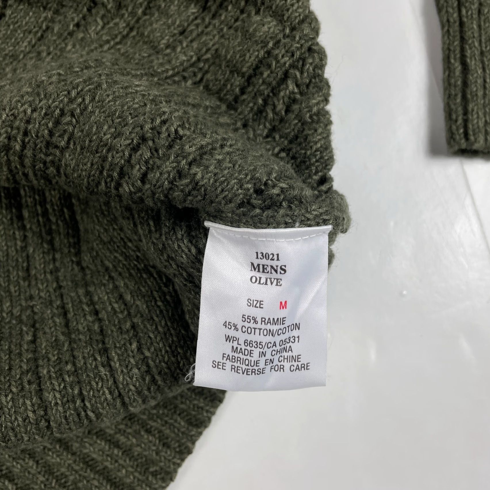 Vintage VINTAGE Woolrich Sweater Mens Medium Green Ramie V Neck Pullover Golf Hiking Outdoor Size US M / EU 48-50 / 2 - 6 Thumbnail