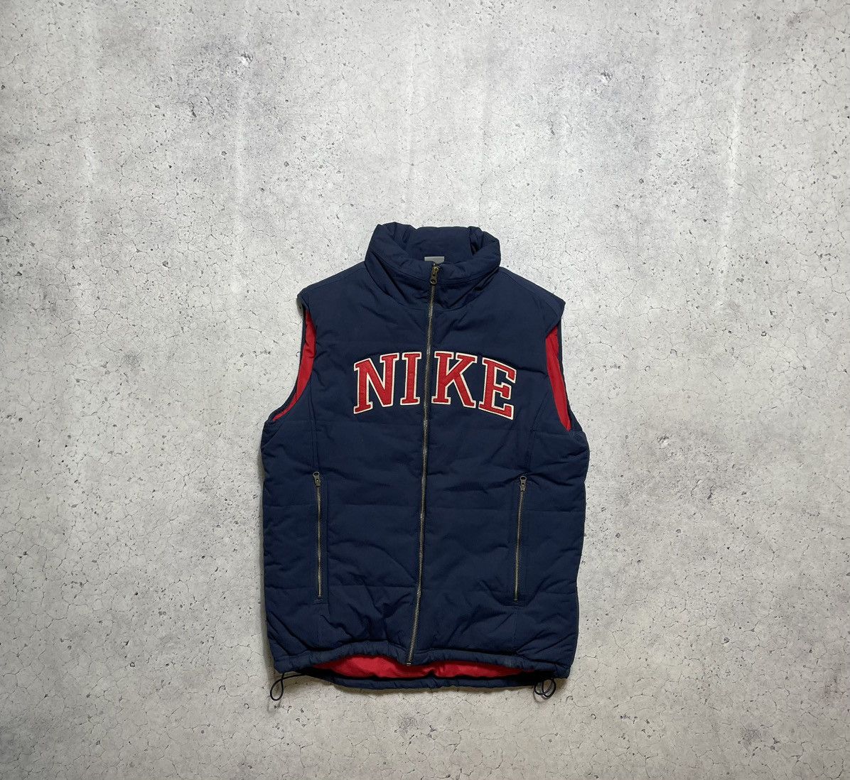 Nike Vintage Nike Down Puffer Big Logo Swoosh Vest Y2K Hype Rare Size US S / EU 44-46 / 1 - 1 Thumbnail