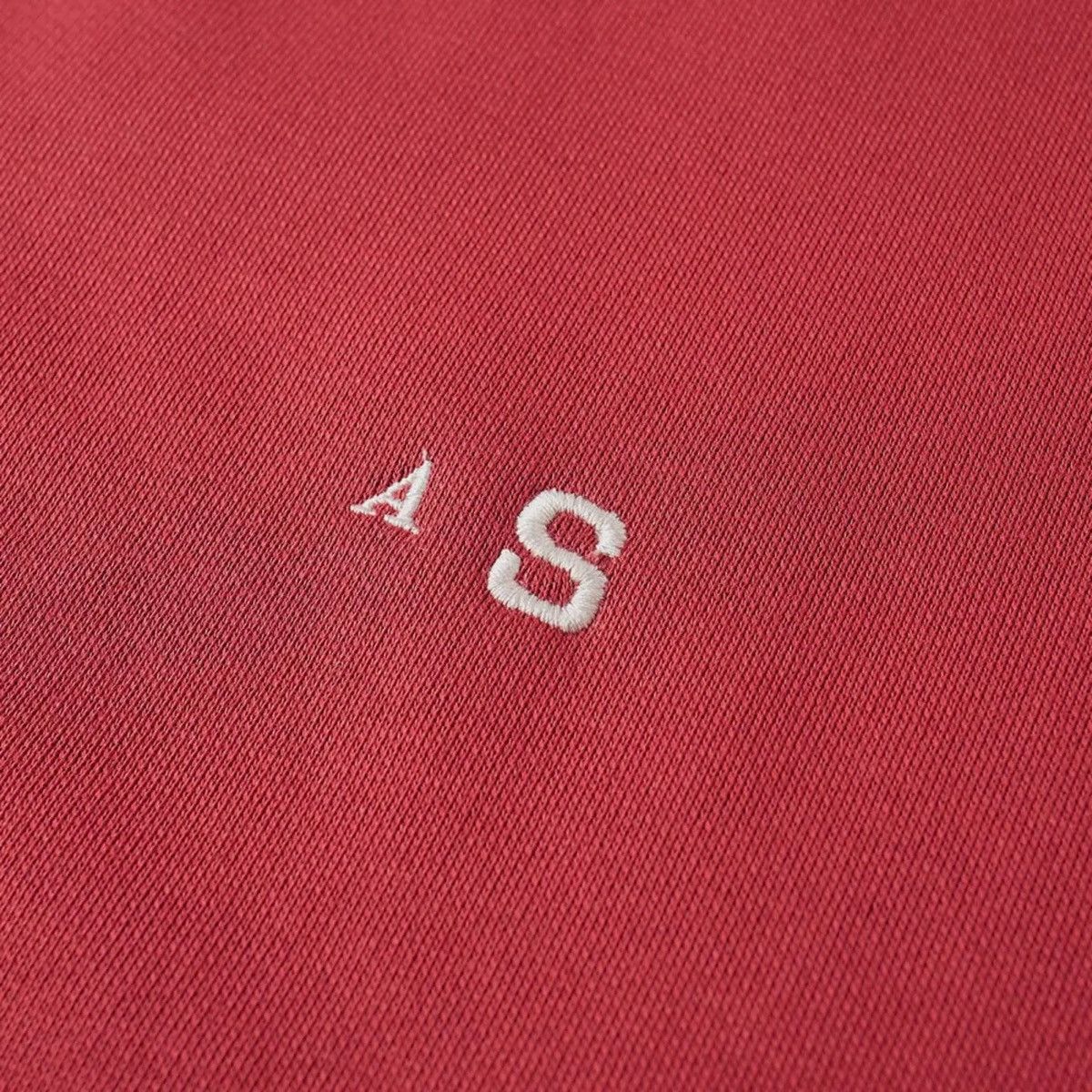 Acne Studios M Faise Red Berry Embroidery Crewneck Sweatshirt Classic Size US M / EU 48-50 / 2 - 6 Thumbnail