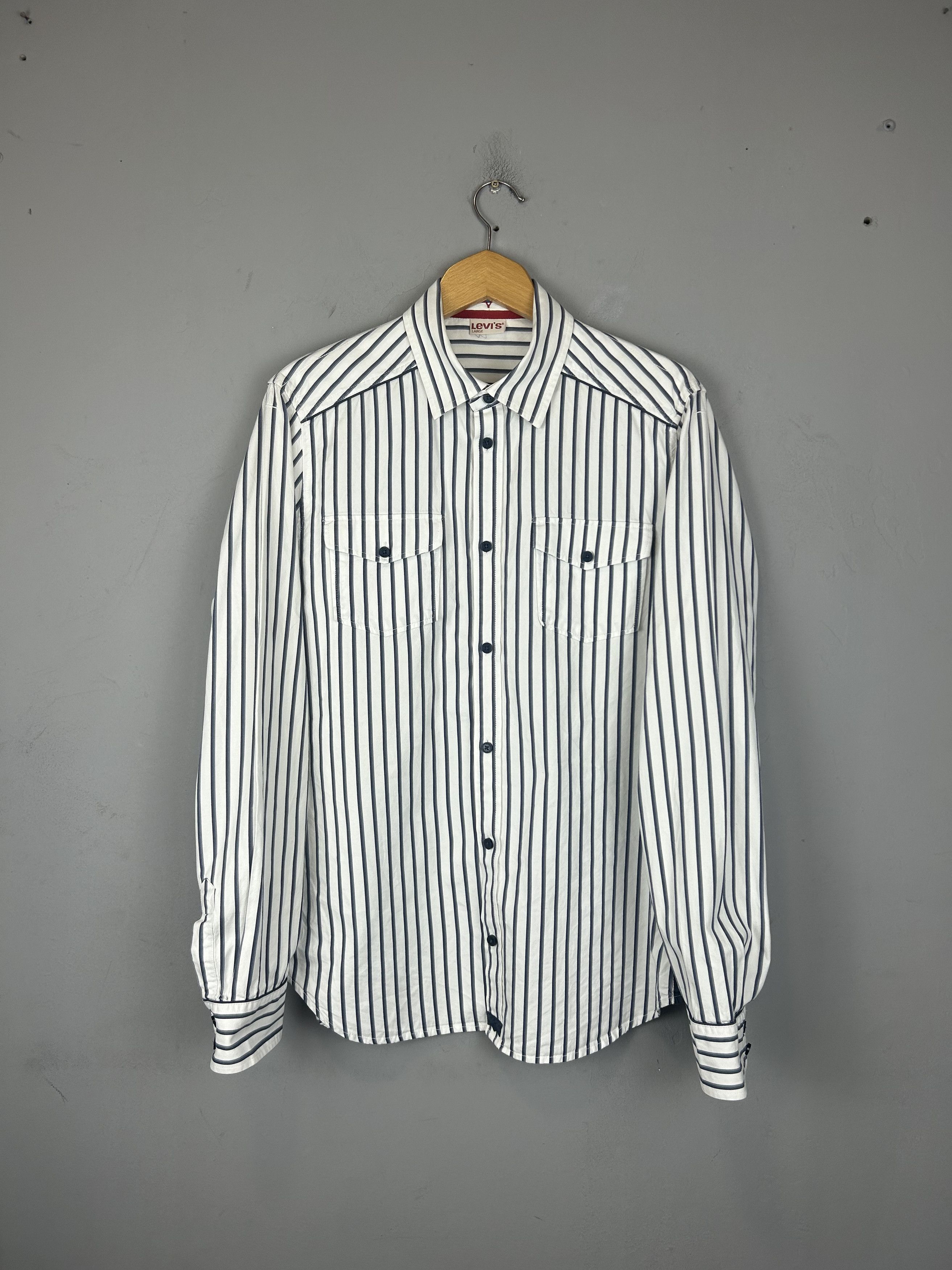 Levi's RARE Vintage Levi's Striped Shirt White Oldmoney Men's L Size US L / EU 52-54 / 3 - 2 Thumbnail