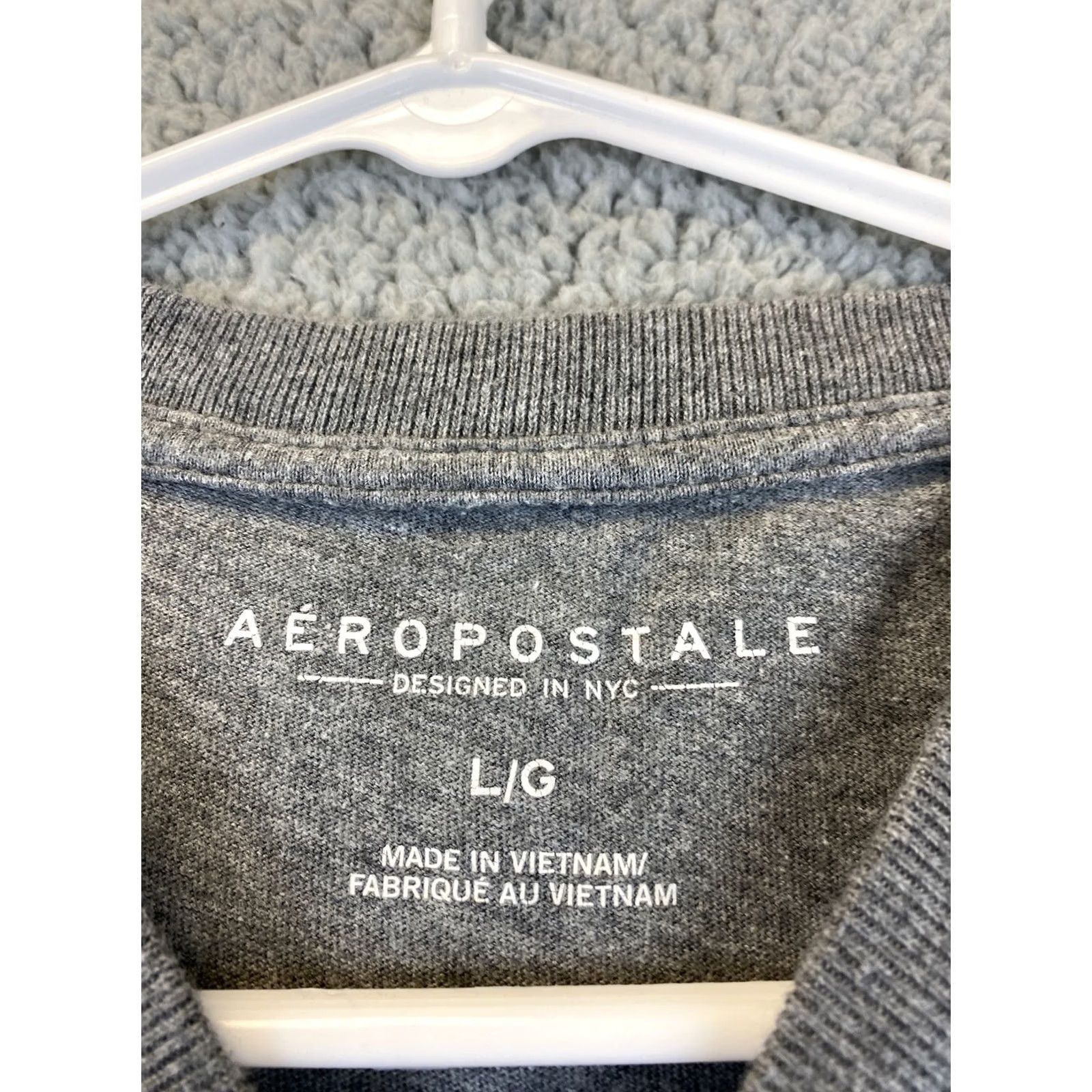 Vintage Aéropostale T Shirt Men L Gray Logo Crew Neck Short Sleeve Graphic Tee Casual Size US L / EU 52-54 / 3 - 3 Thumbnail