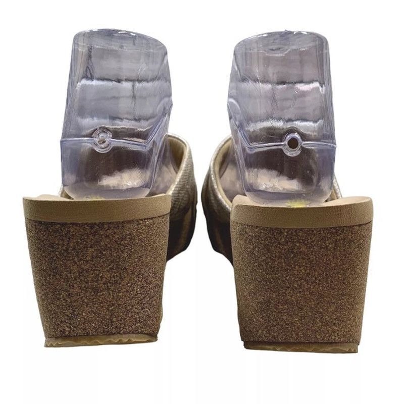 Other VERY VOLATILE Women's Size 6 NEW Gold Print Platform Sandals Size US 6 / IT 36 - 9 Thumbnail