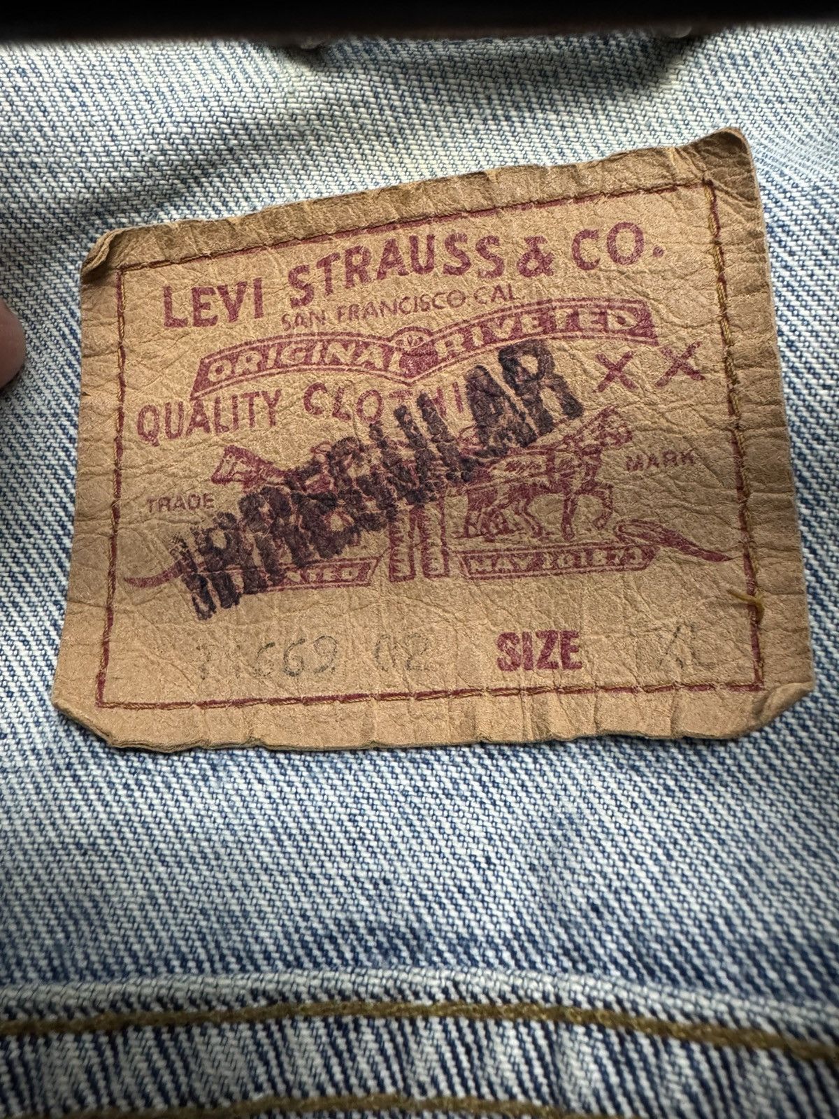 Levi's Levis Vintage 90s Trucker Denim Jacket Hype Jeans Casual Size US XL / EU 56 / 4 - 4 Thumbnail