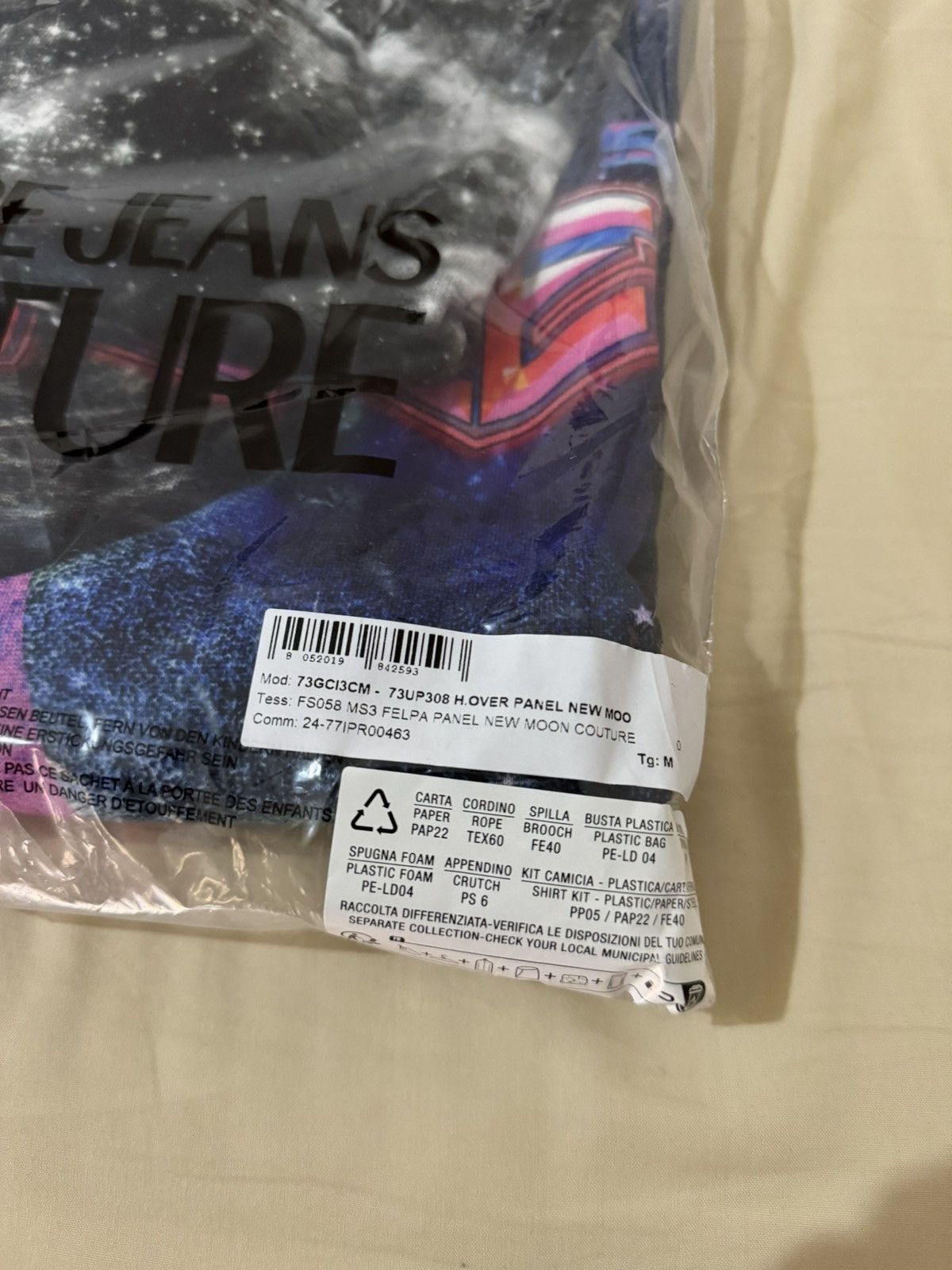 Versace Jeans Couture Versace Jeans Couture “New Moon” Hoodie – Size M Size US M / EU 48-50 / 2 - 13 Thumbnail