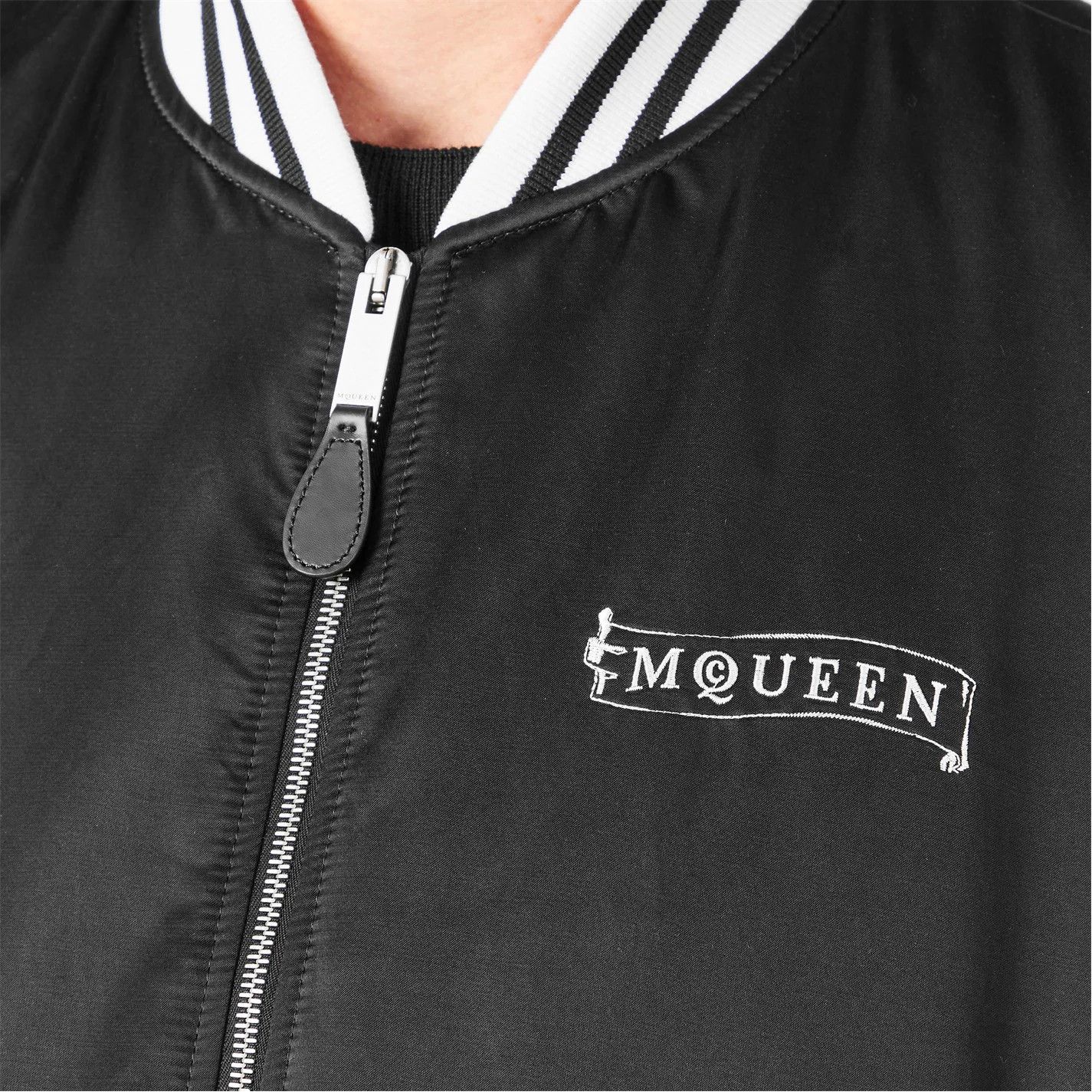 Alexander McQueen o1g2r1mq0326 Tailored Bomber Jacket in Black/White Size US M / EU 48-50 / 2 - 4 Thumbnail