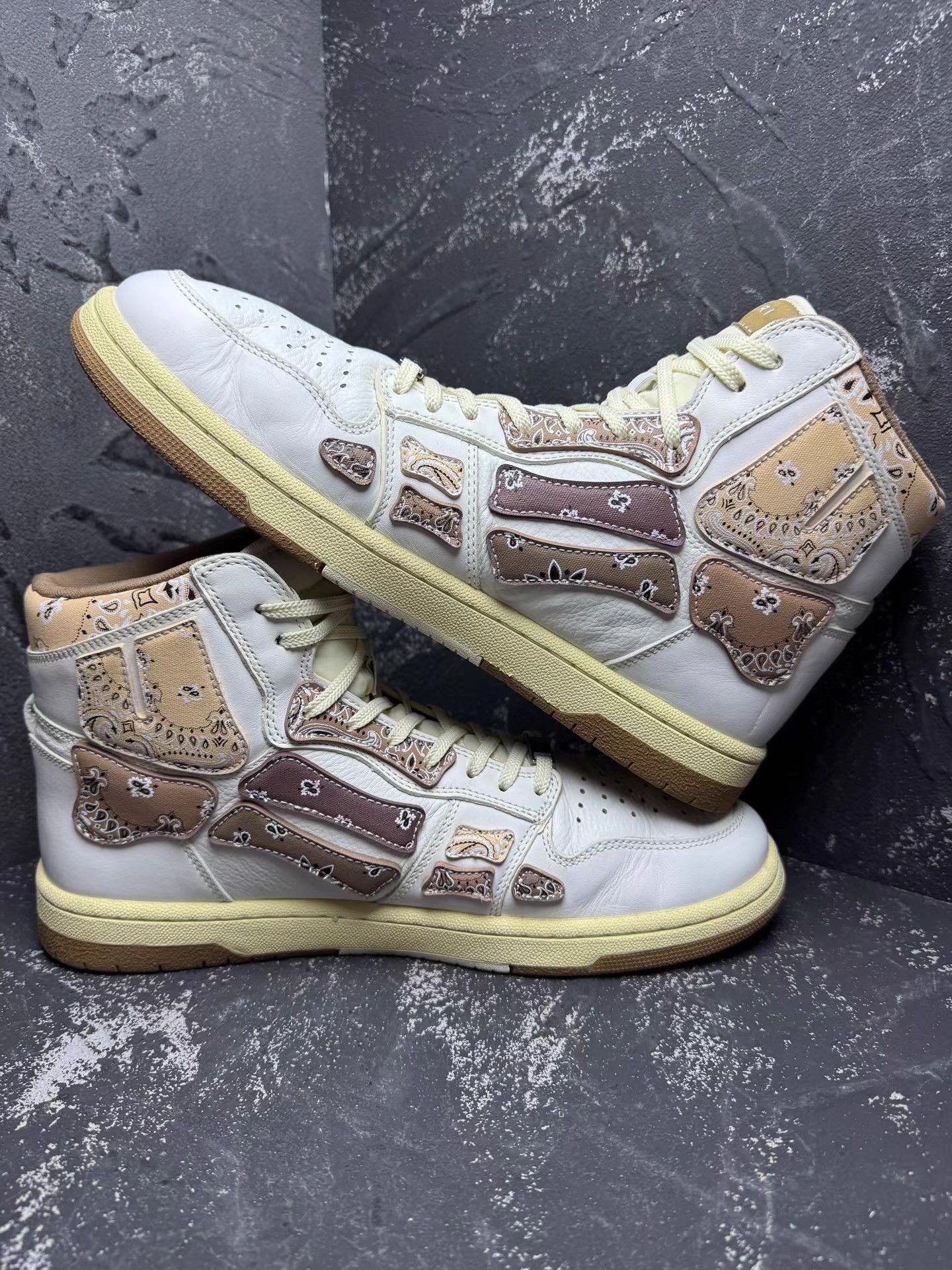 Amiri AMIRI High-Top White & Brown Paisley Bone Sneakers Q10 Size US 11 / EU 44 - 4 Thumbnail