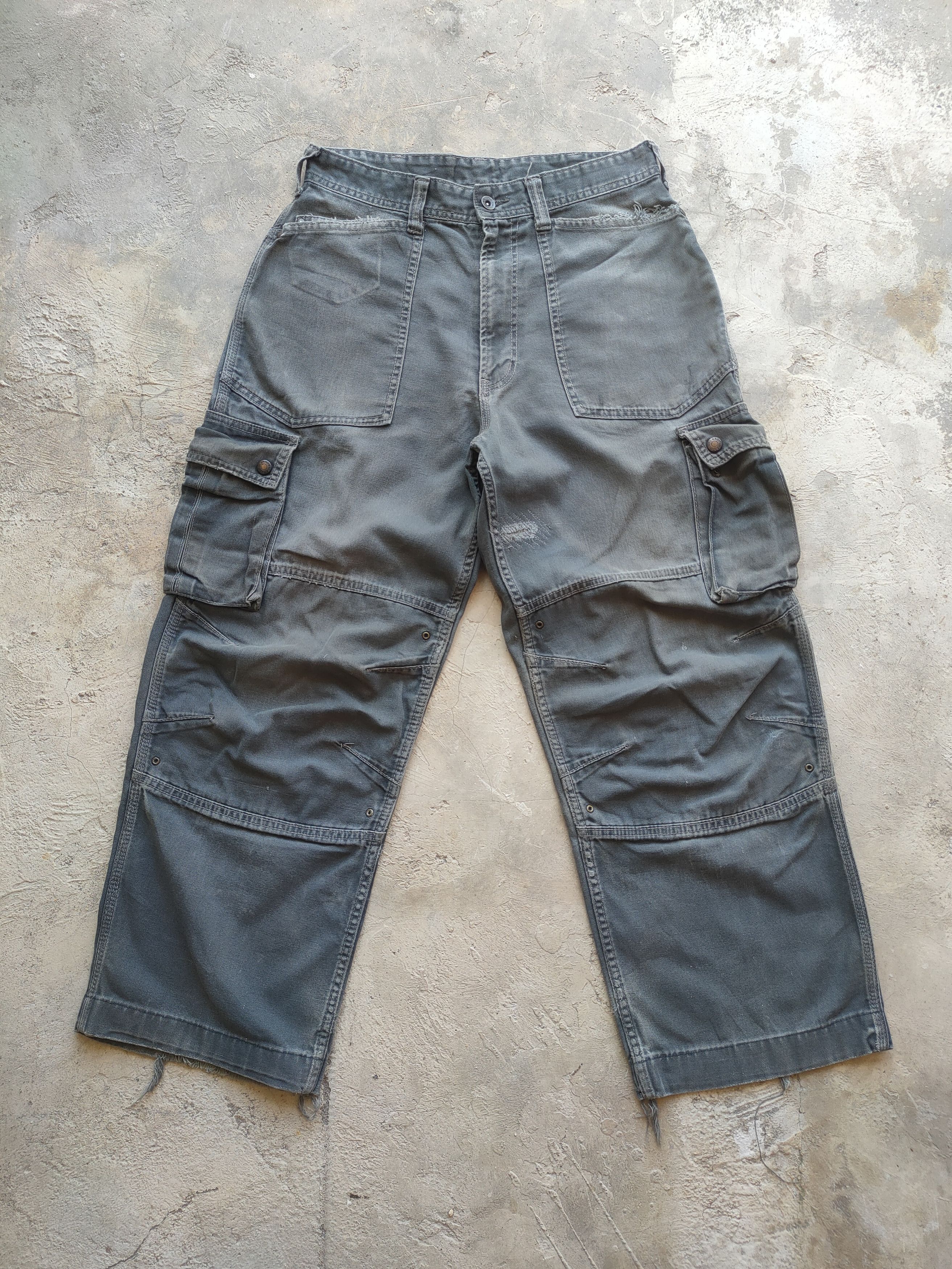 Japanese Brand W30 VINTAGE JAPANESE DISTRESSED FADED CARGO PANTS Size US 30 / EU 46 - 1 Thumbnail
