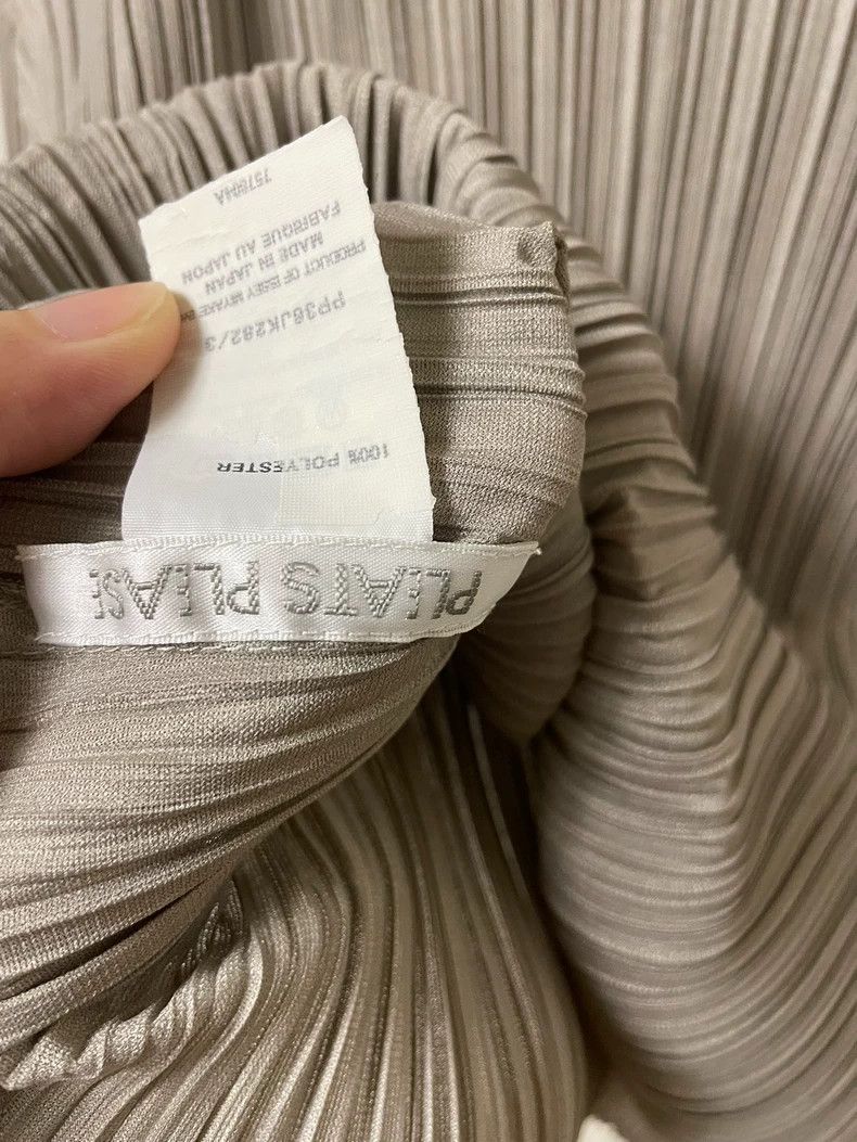 Issey Miyake Issey Miyake size:3 Grey pleated long-sleeved shirt Size M / US 6-8 / IT 42-44 - 6 Thumbnail