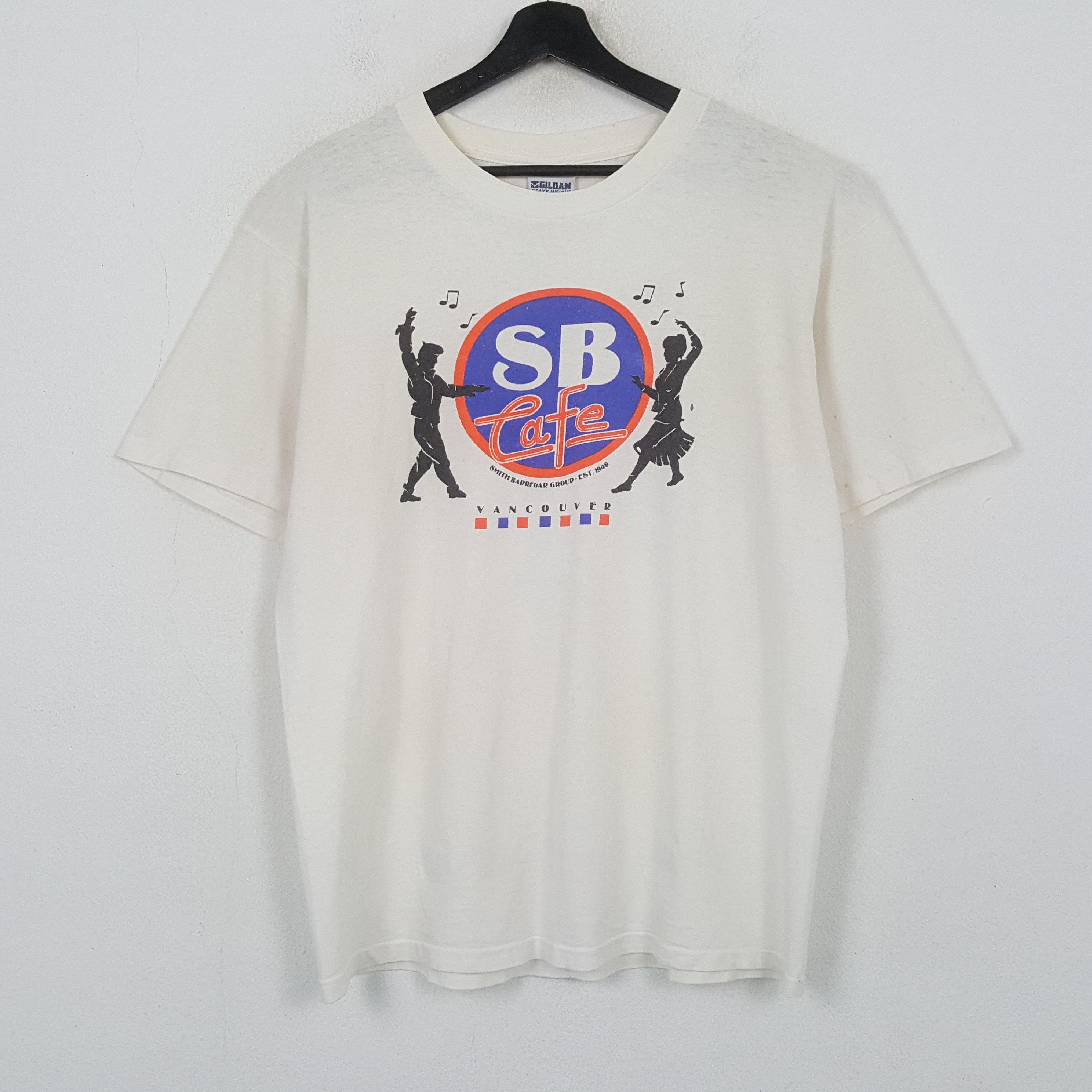 Gildan SB Cafe Promo Style Vintage Tshirt RR30 Size US L / EU 52-54 / 3 - 1 Thumbnail