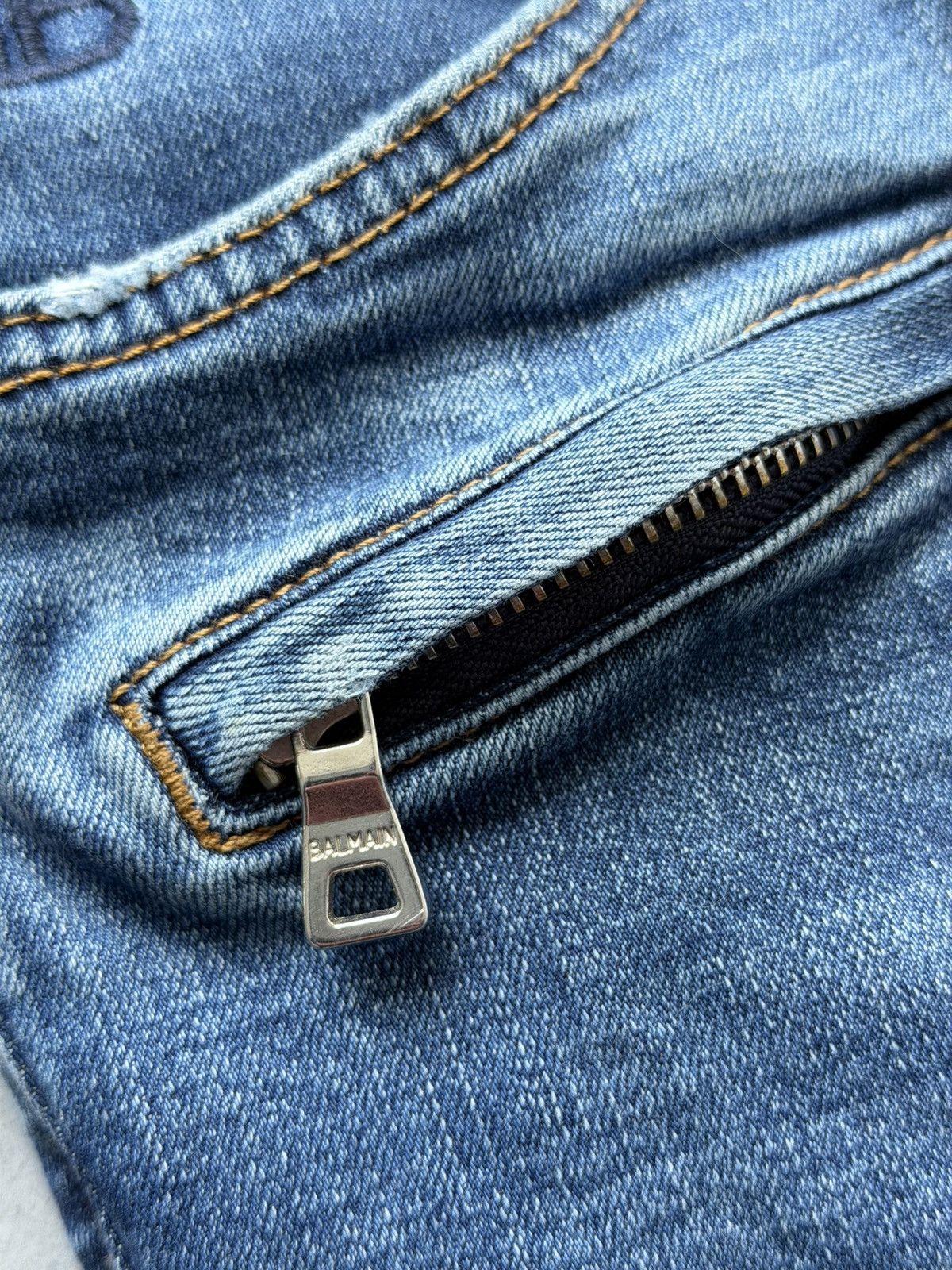 Balmain 2000s Balmain Washed Biker Denim Jeans Size US 36 / EU 52 - 9 Thumbnail