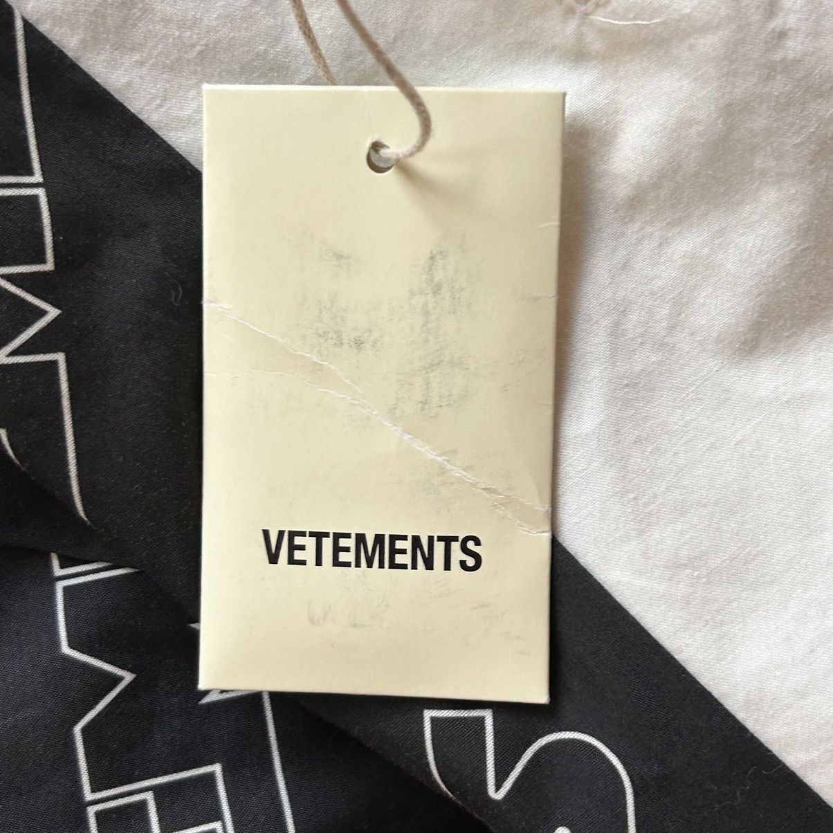 Vetements Vetements SS18 grocery bag coat Size S / US 4 / IT 40 - 7 Thumbnail