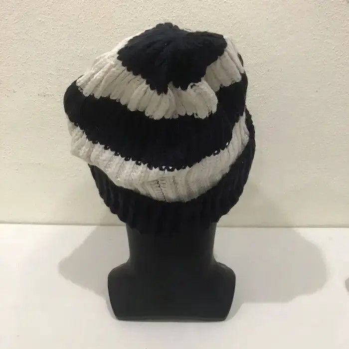 Uniqlo Japanese Brand Uniqlo Stripe Jail Beanie Hat Size ONE SIZE - 4 Thumbnail
