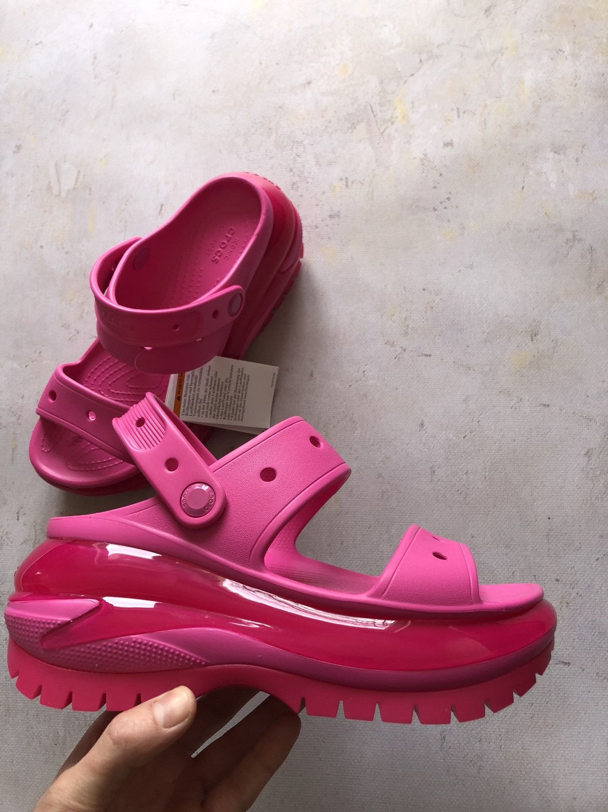 Crocs Avant garde Crocs Crush Sandal barbie pink Size US 7 / IT 37 - 1 Thumbnail