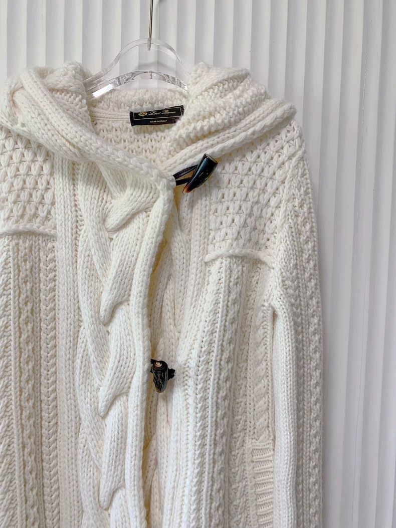 Loro Piana LORO PIANA Cow horned cashmere pullover sweater Size XS / US 0-2 / IT 36-38 - 4 Thumbnail
