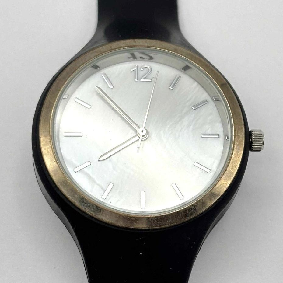 Other Black & Gold Watch Size ONE SIZE - 2 Thumbnail