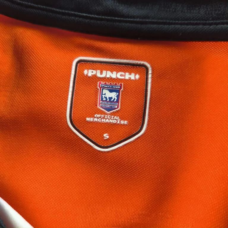 Other Ipswich Town 2004-06 Punch away football jersey size S Size US S / EU 44-46 / 1 - 5 Thumbnail