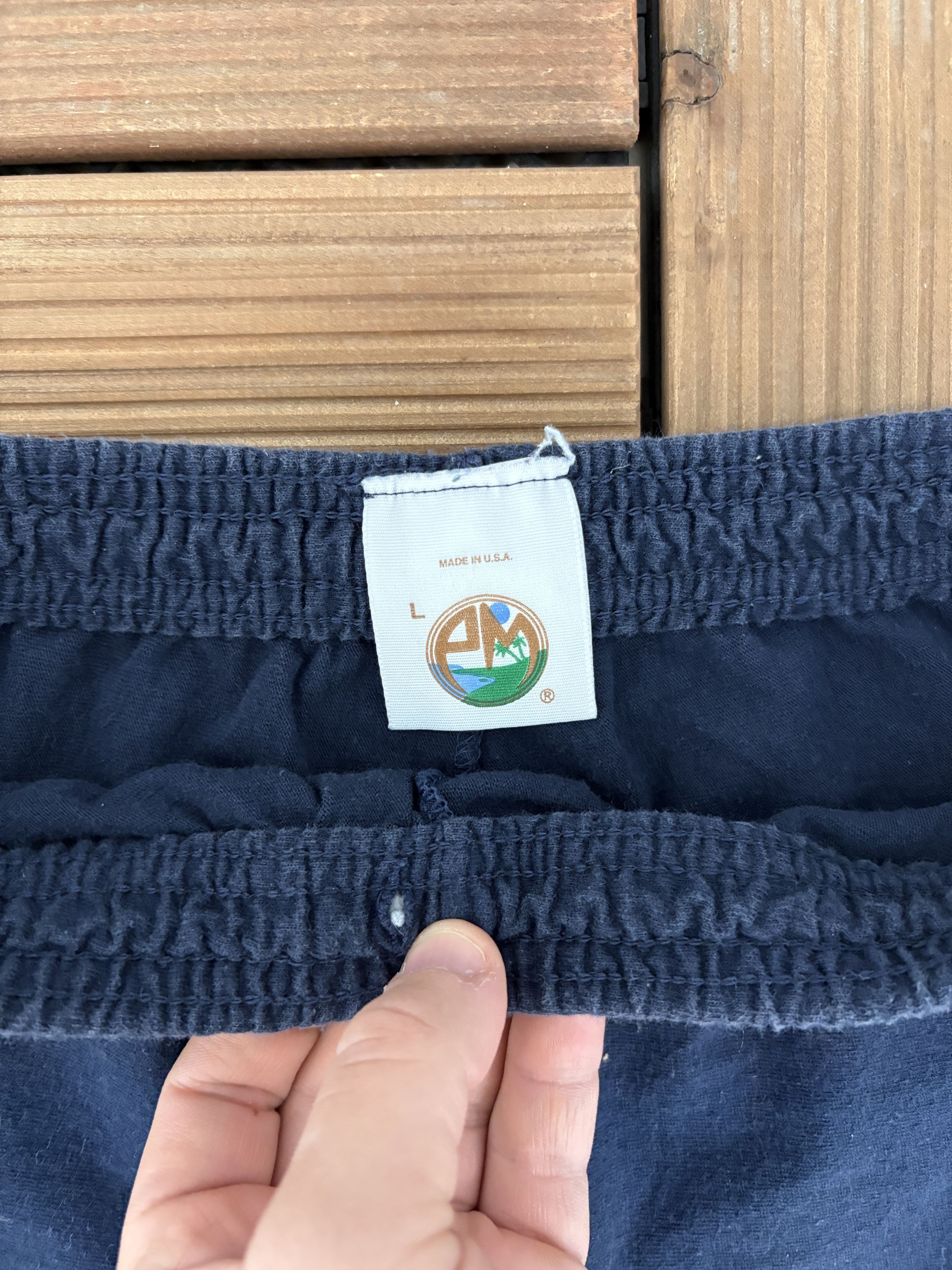 Vintage Notre Dame Fighting Irish Vintage Made in USA Sweat Shorts Size US 28 / EU 44 - 5 Thumbnail