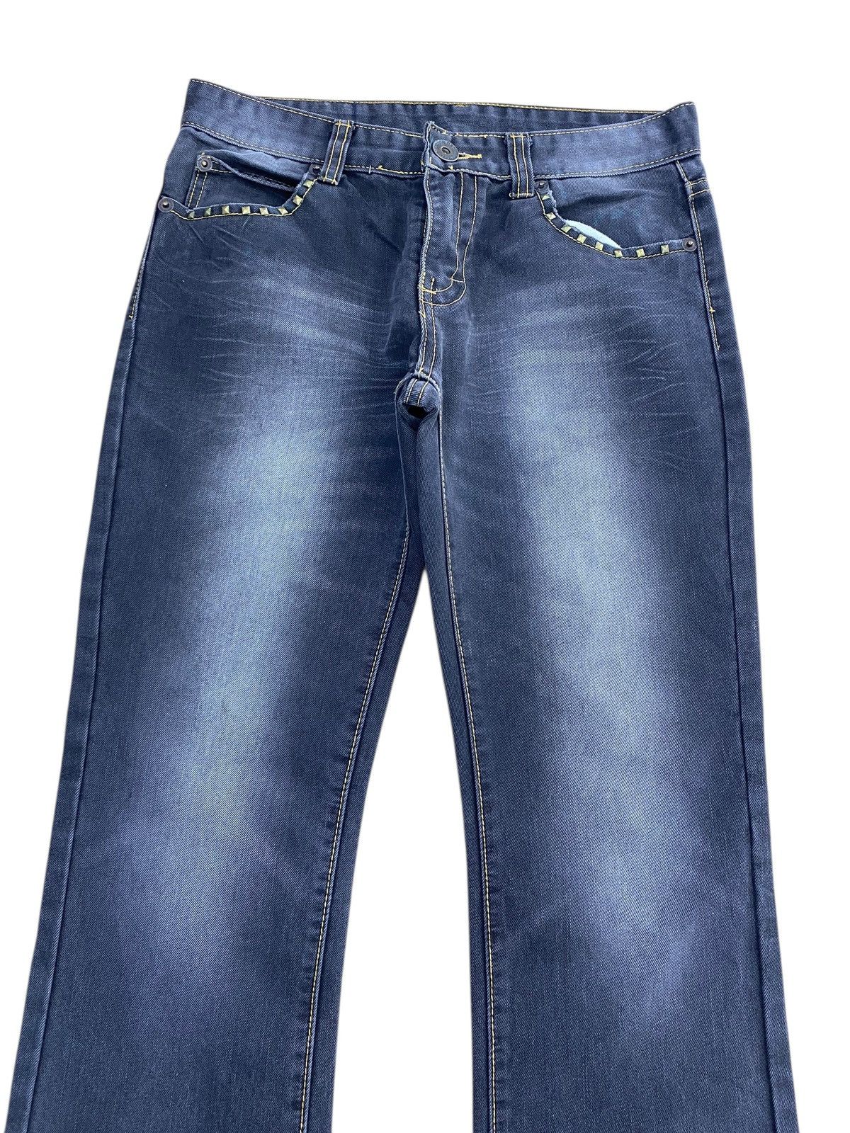 Japanese Brand Japanese Brand Black Faded Wash Style Flare Jeans Size US 32 / EU 48 - 2 Thumbnail