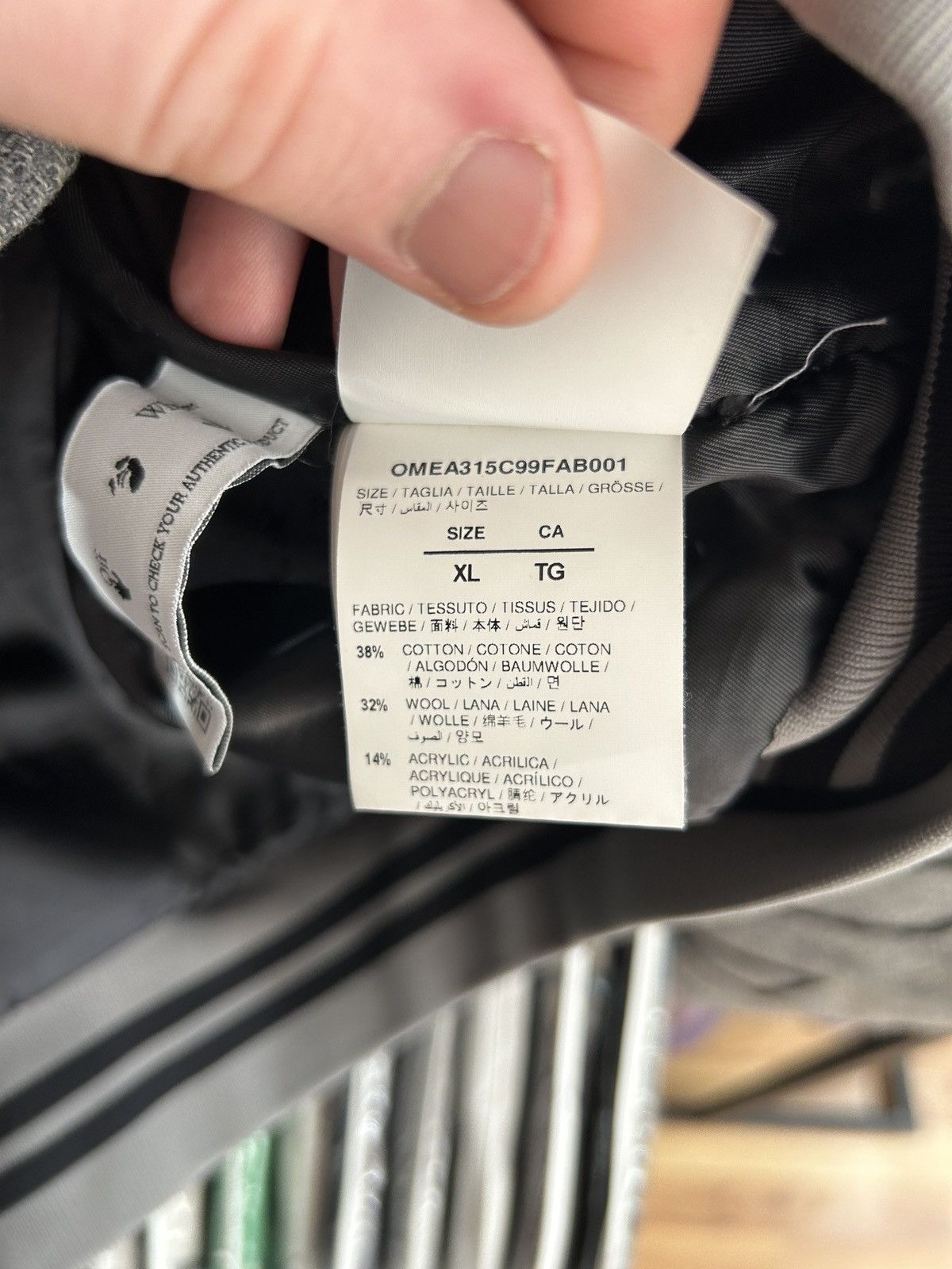 Off-White Off-White Diag-Stripe Bomber Jacket Size Large Preowned Size US L / EU 52-54 / 3 - 4 Thumbnail