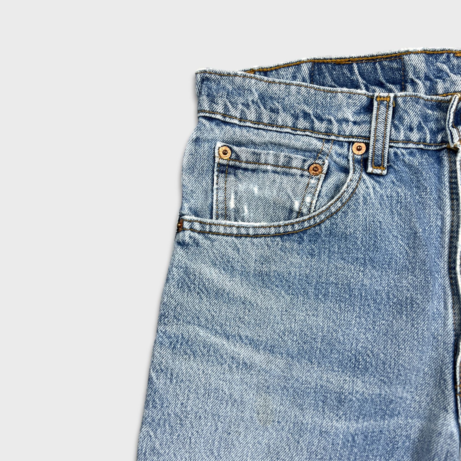 Levi's × Vintage VTG 90s Levi's 516 Slim Fit Straight Thrashed Jeans 32x32 Size US 32 / EU 48 - 3 Thumbnail