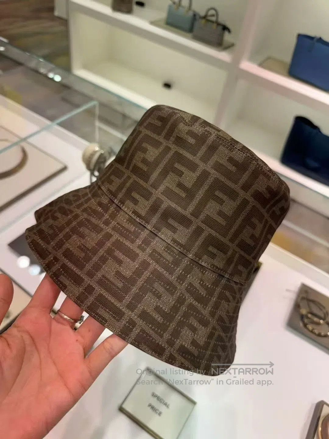 Fendi Fendi Classic Bucket Hat M. Size ONE SIZE - 2 Thumbnail