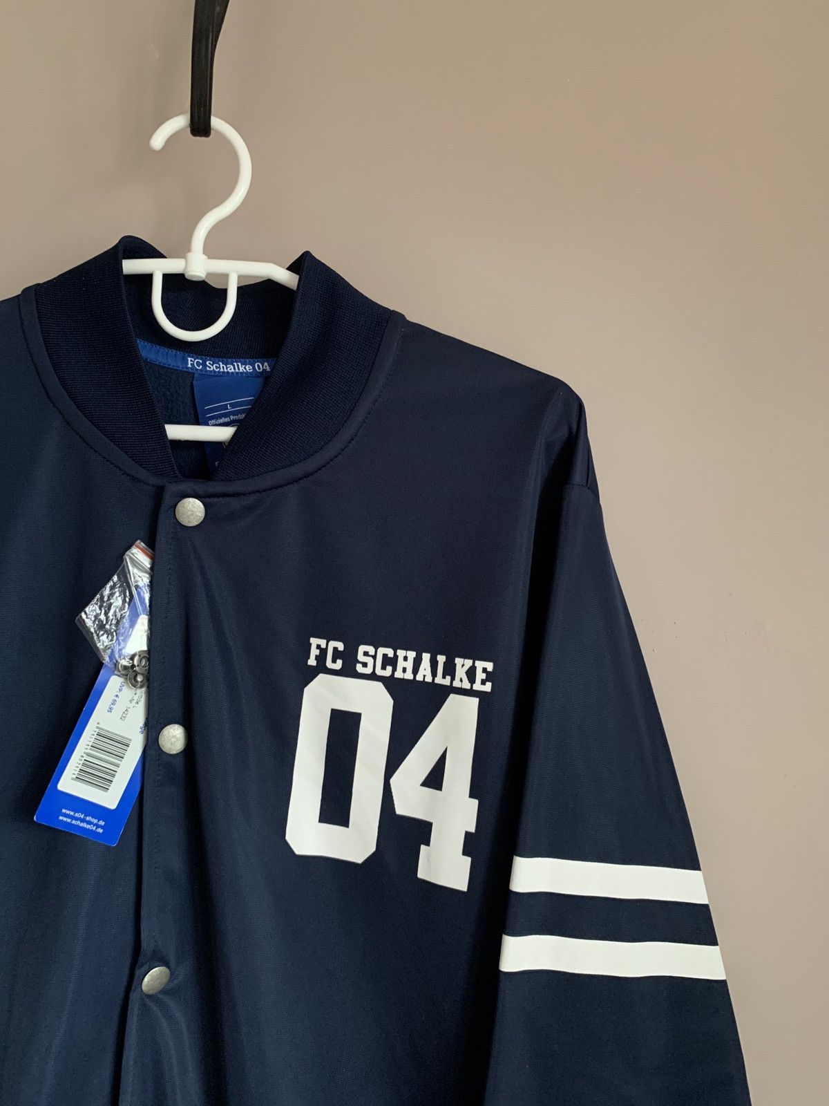 Other Schalke 04 Germany soccer football bomber jacket Retro Sz L Size US L / EU 52-54 / 3 - 4 Thumbnail