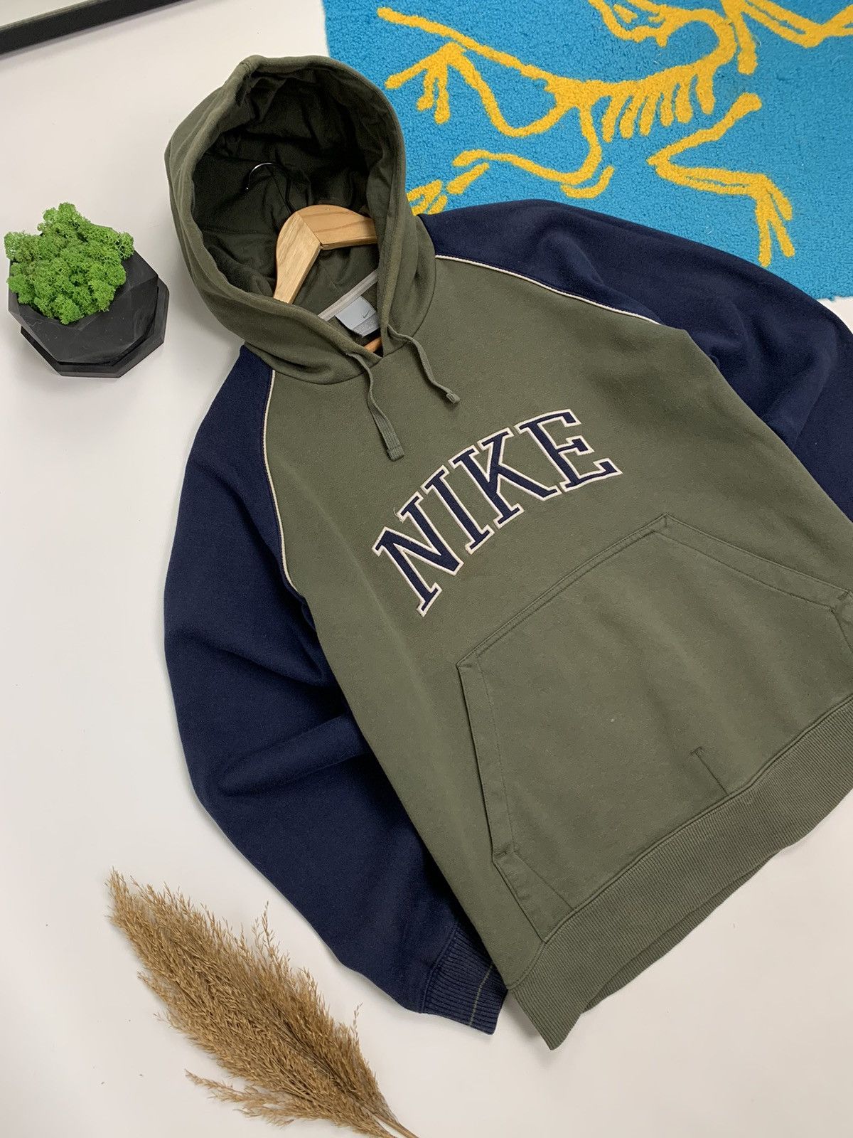 Nike × Vintage Vintage 90’s Nike Big Logo Hoodie Size US L / EU 52-54 / 3 - 4 Thumbnail