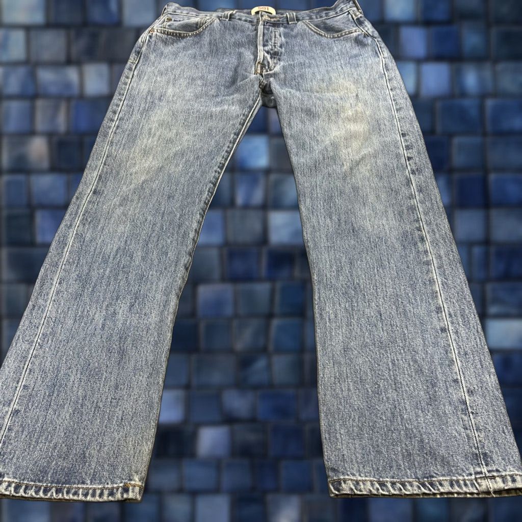 Levi's VINTAGE Levi's 501 Jeans Men 33x30 Blue Denim Light Wash Distressed Buttonfly Cowboy 90s Straight Mens Size US 33 - 1 Thumbnail