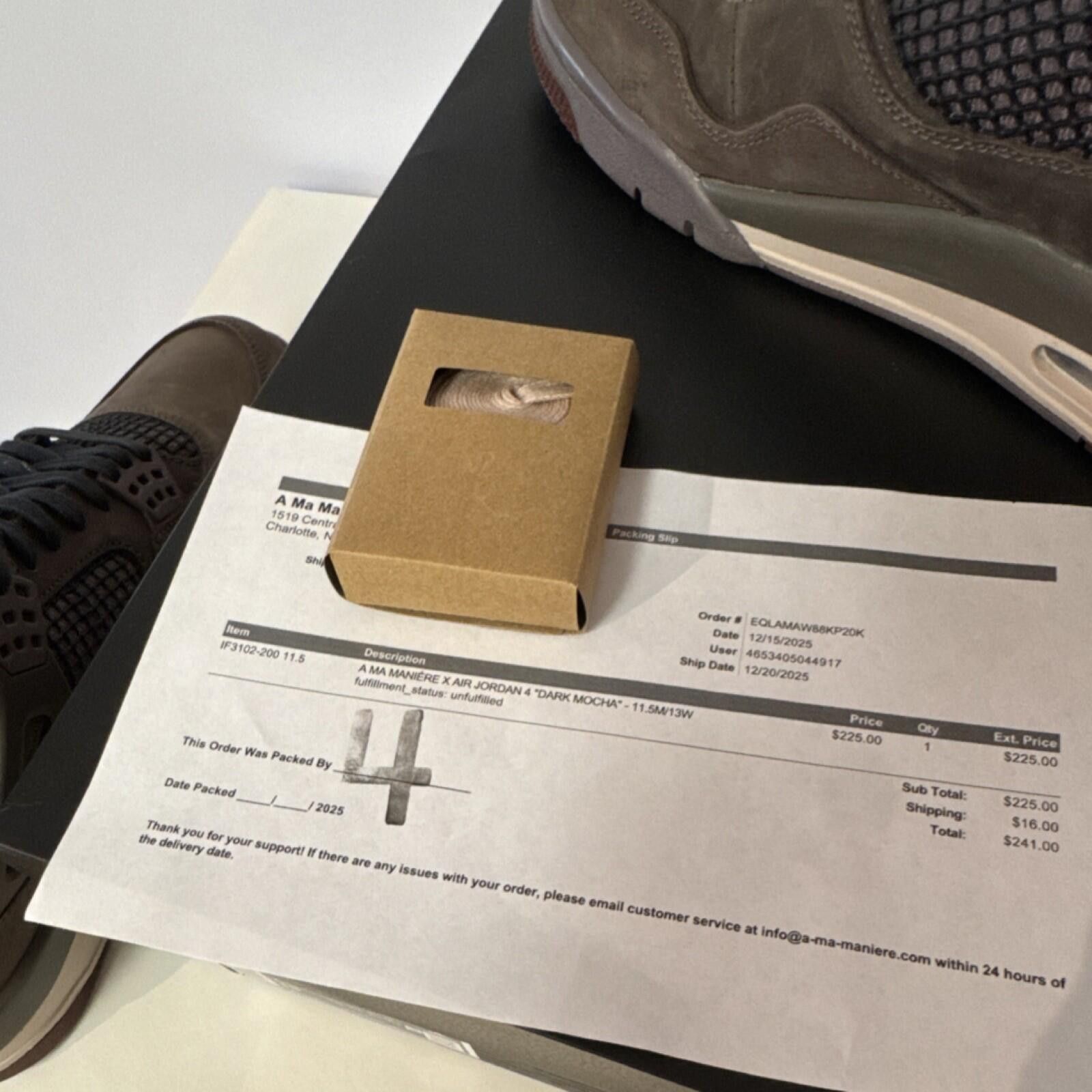 Jordan Brand Jordan x A Ma Maniére Air Jordan 4 Dark Mocha US 11.5 (13W) Size US 11.5 / EU 44-45 - 9 Thumbnail