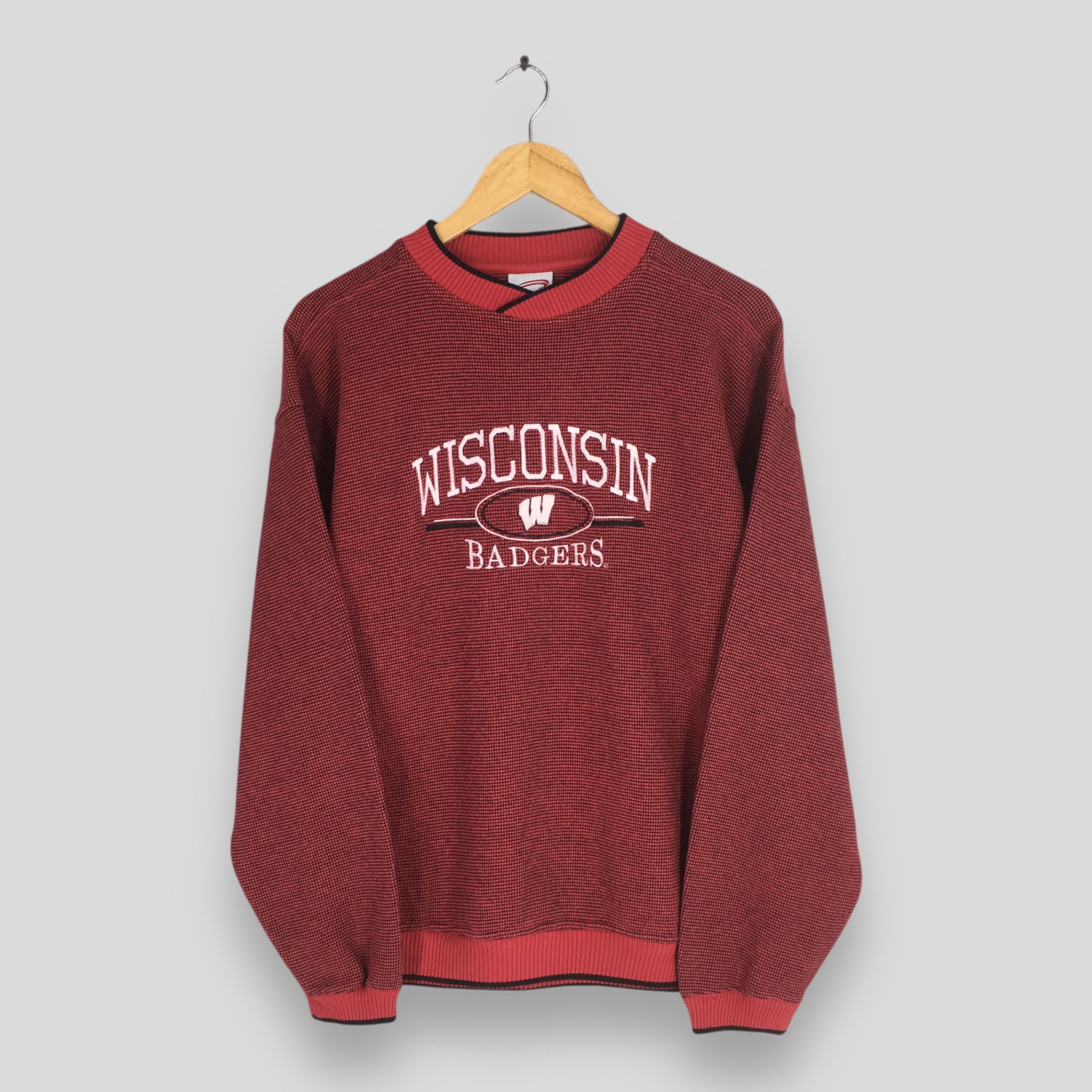 NCAA × Vintage Vintage Wisconsin Badgers Ncaa Football Sweatshirt Large Size US L / EU 52-54 / 3 - 1 Thumbnail