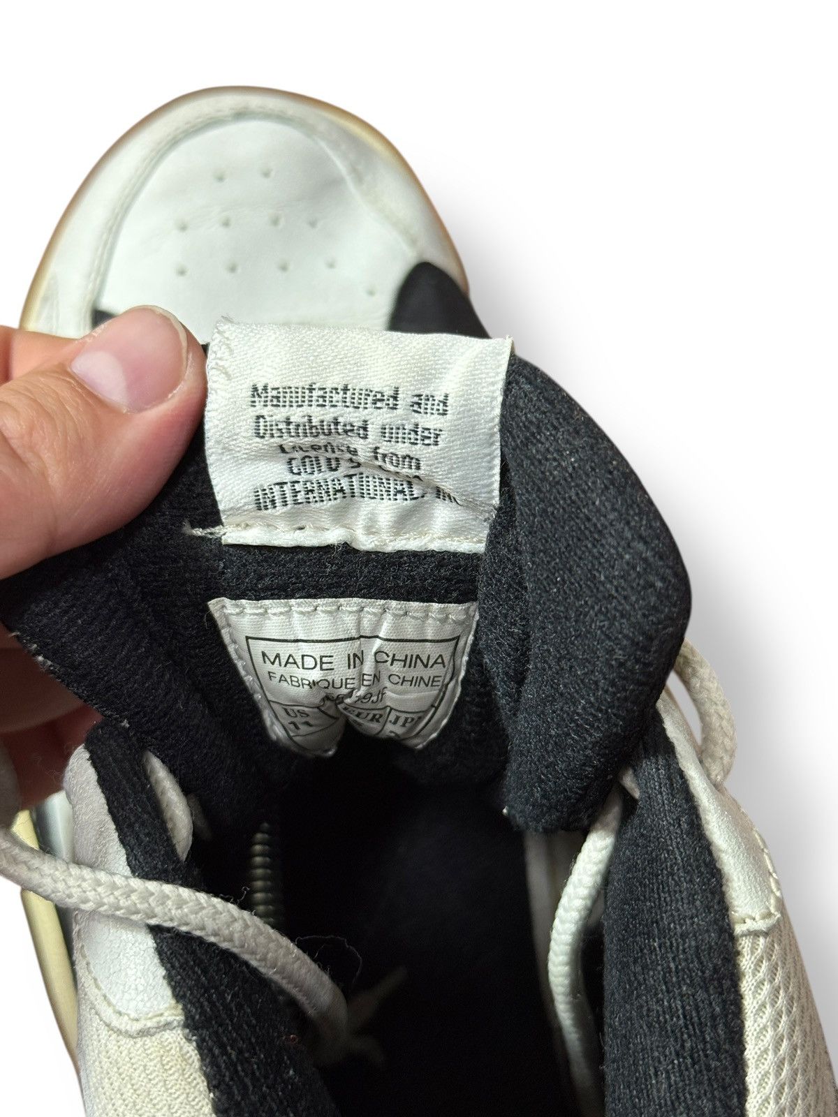 Vintage *RARE* 1990s GOLD’S GYM TRAINING SNEAKERS BODYBUILDING USA Size US 11 / EU 44 - 11 Thumbnail