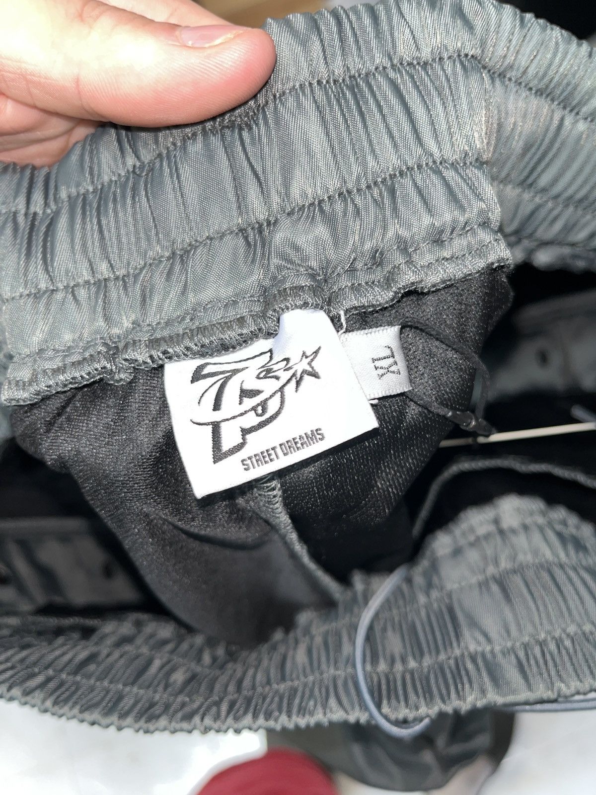 TRIPLE SEVENS Triple Sevens Grey Nylon Button Up Shorts Size US 36 / EU 52 - 3 Thumbnail