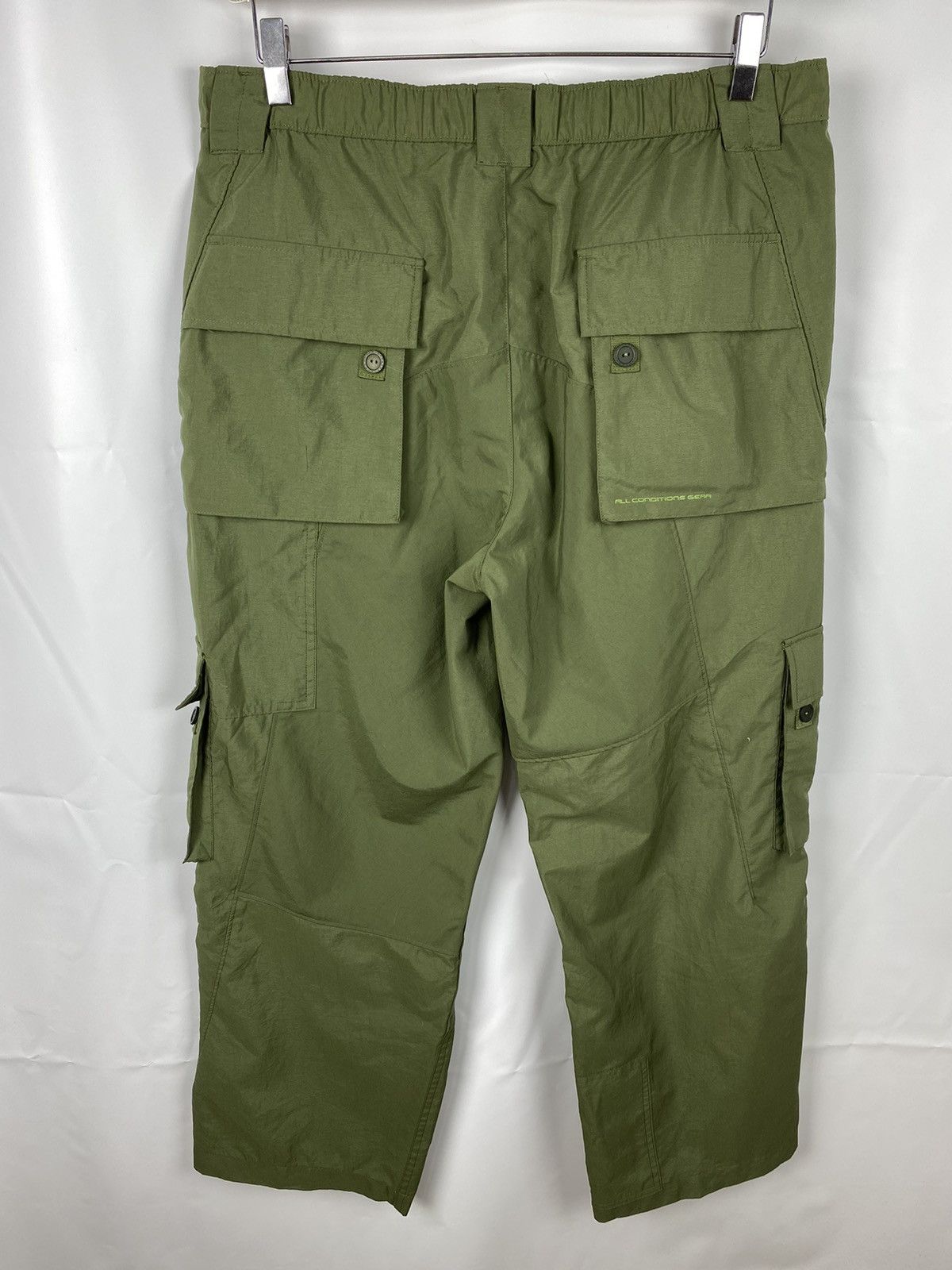 Nike ACG × Vintage Vintage Nike ACG Men Cargo Pants Wide Leg size L Size US 34 / EU 50 - 2 Thumbnail