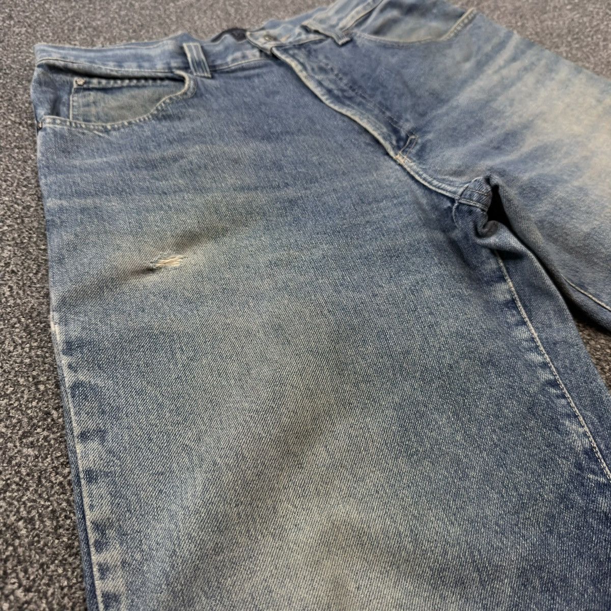 Versace Jeans Couture Vintage 90s Baggy Fit Versace Heavy Fade Denim Made in Italy Size US 34 / EU 50 - 4 Thumbnail