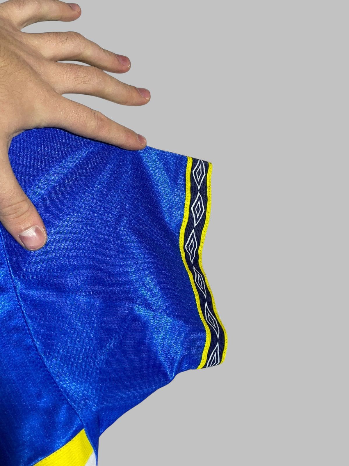 Umbro × Vintage Everton Umbro 1998/99 Home Vintage Football Shirt Size US XL / EU 56 / 4 - 9 Thumbnail