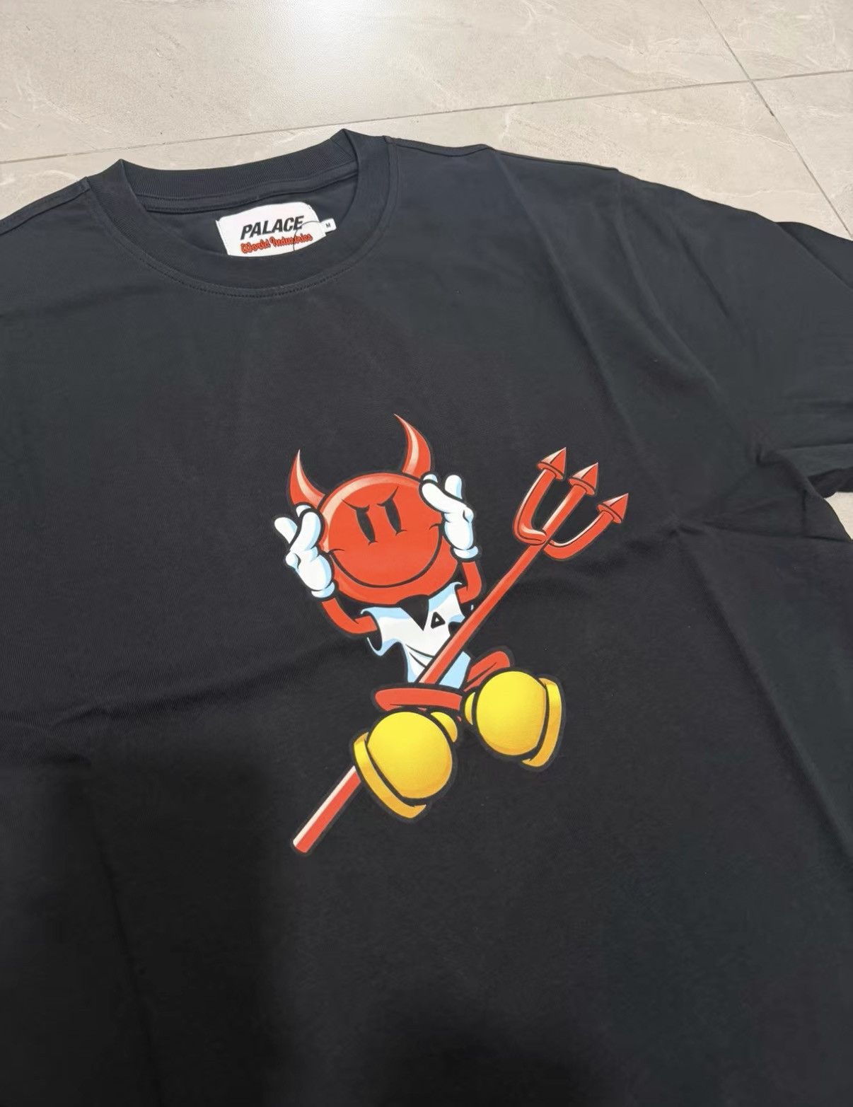 Palace PALACE × World Industries SS26 Short Sleeve T-shirt J34 Size US M / EU 48-50 / 2 - 2 Thumbnail