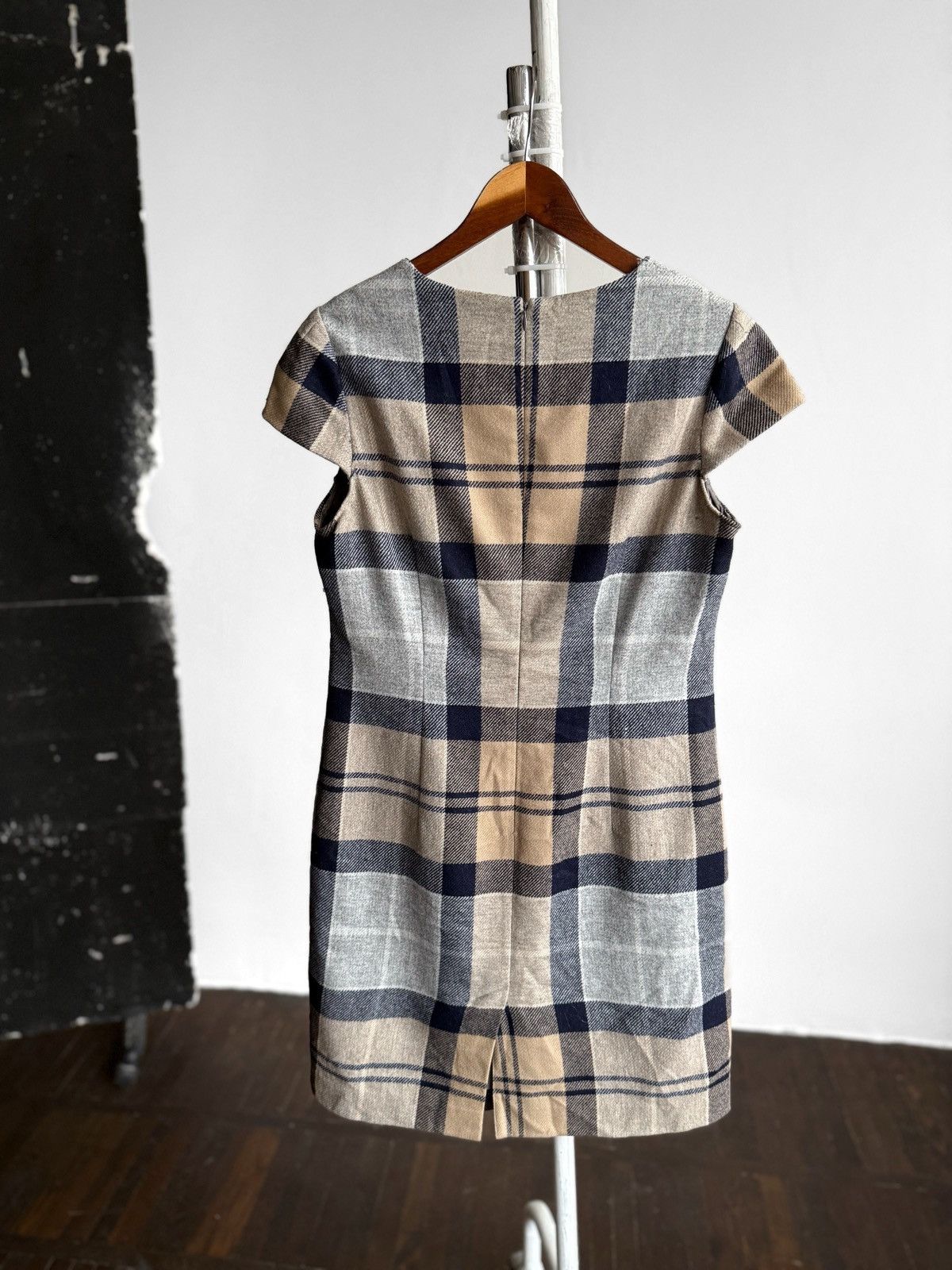 Barbour Barbour Womens Dee Tartan Dress Wool Check Short Sleeve Size M / US 6-8 / IT 42-44 - 5 Thumbnail