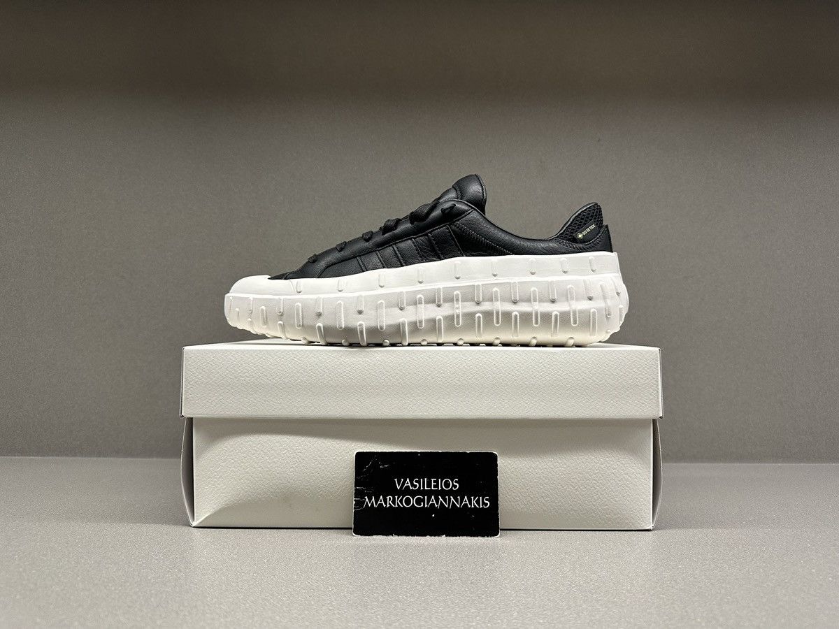 Adidas × Y-3 Adidas Y-3 GR.1P GTX Black White Size US 7.5 / EU 40-41 - 1 Thumbnail
