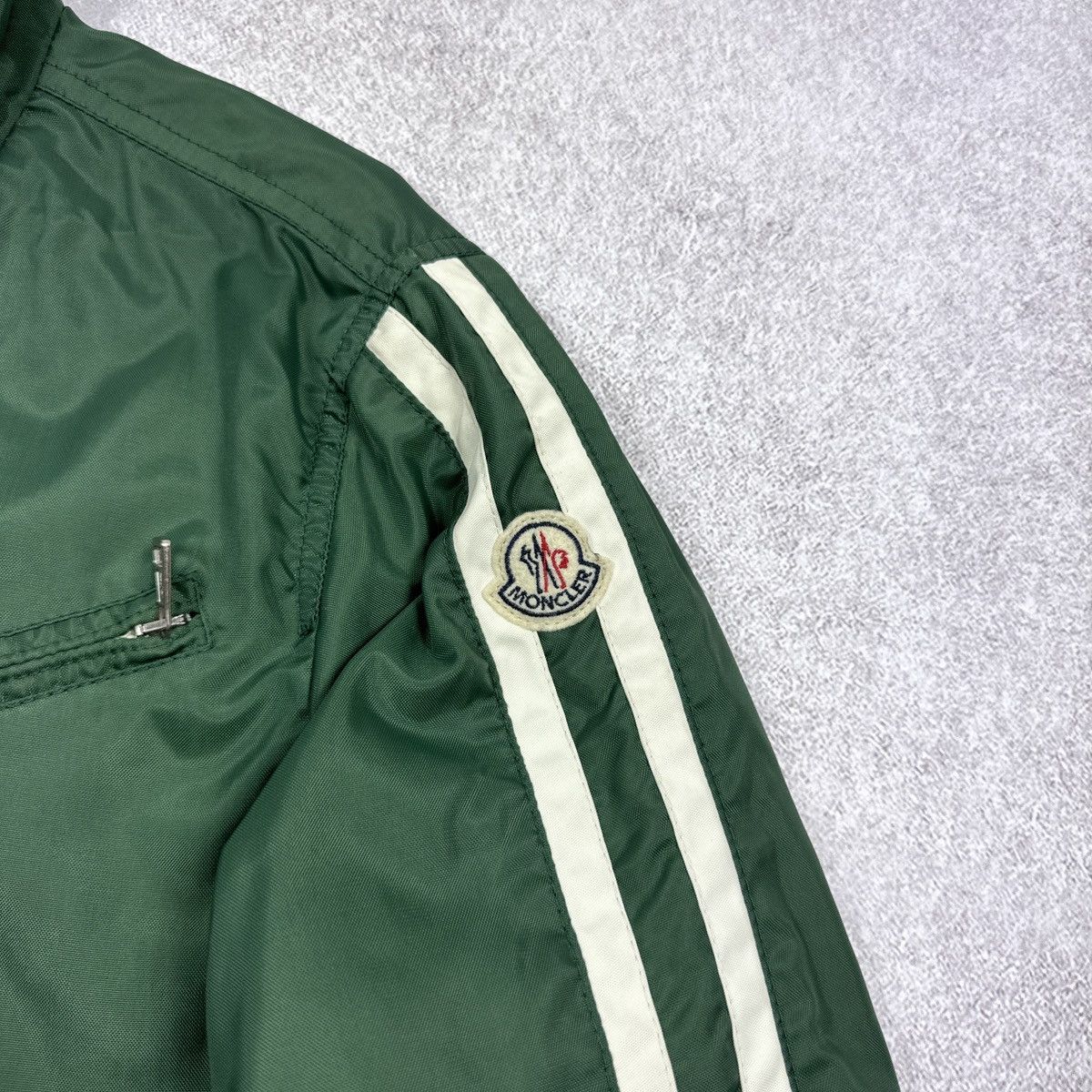 Moncler Men`s Moncler Emile Green Nylon Bomber Jacket Size 2 / M Size US M / EU 48-50 / 2 - 8 Thumbnail