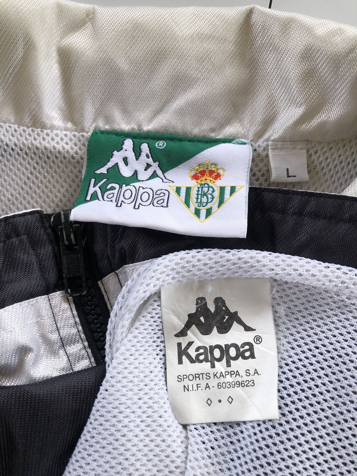 Kappa Vintage 95/97 Real Betis Track Jacket Size US XL / EU 56 / 4 - 11 Thumbnail
