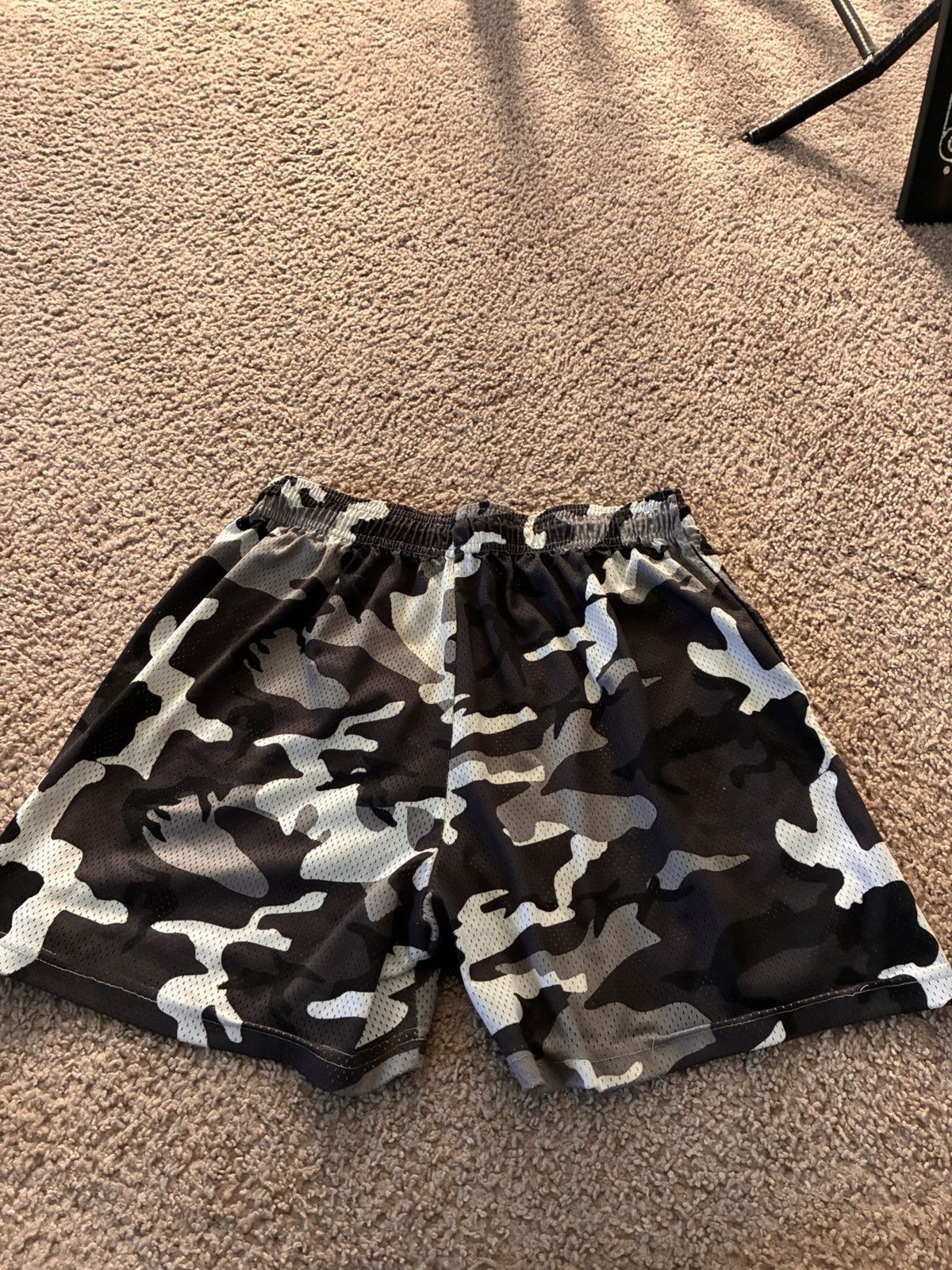 Eric Emanuel EE White/Black Camo shorts Size US 44 / EU 60 - 4 Thumbnail