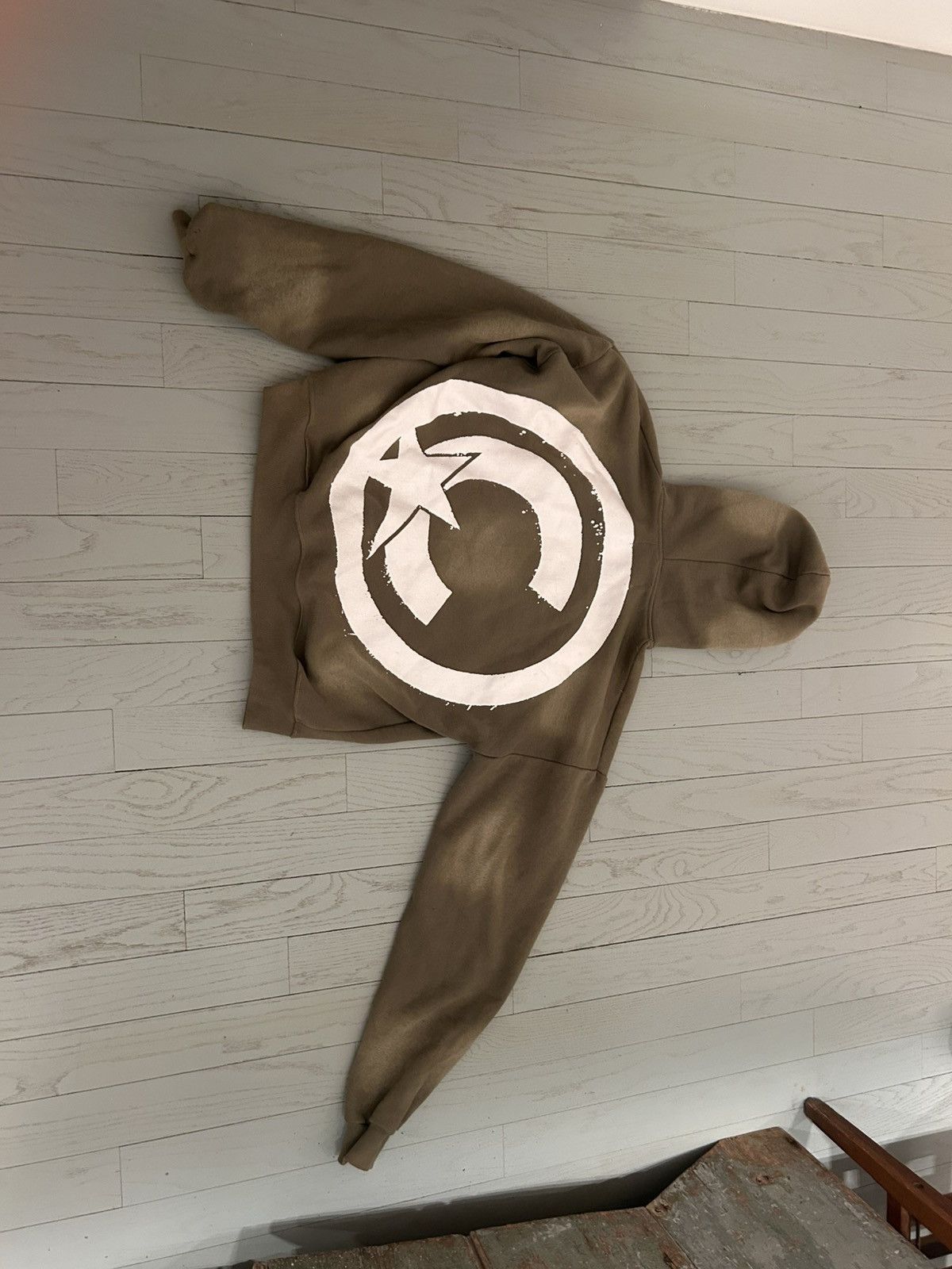 Other Clairvoyant Brand Green Hoodie, medium, white logo Size US M / EU 48-50 / 2 - 8 Thumbnail