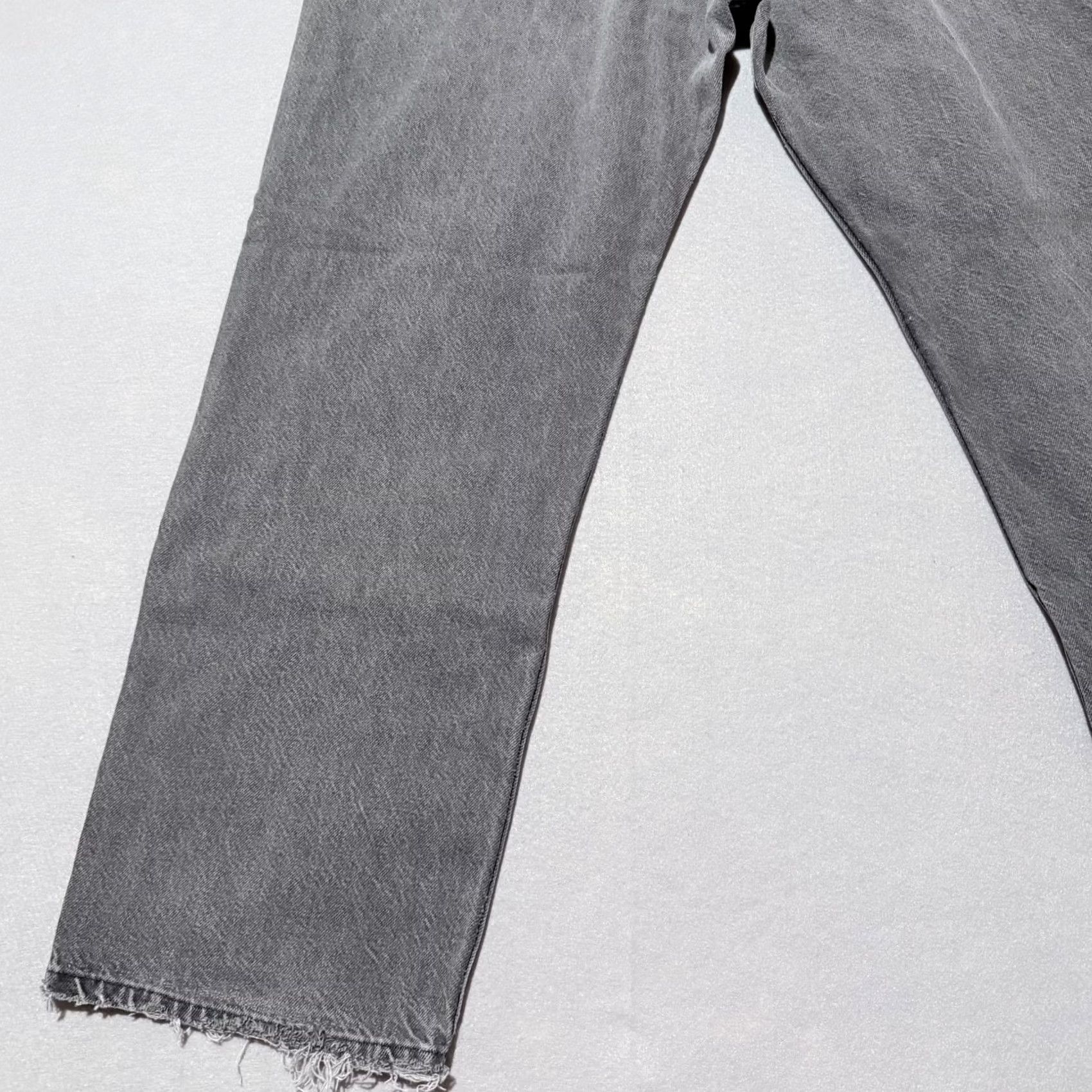 Vintage Arizona Jeans Mens Jeans Gray Distressed Relaxed Mid-Rise Straight 38X30 Denim City Classic 90s Mens Size US 38 / EU 54 - 7 Thumbnail